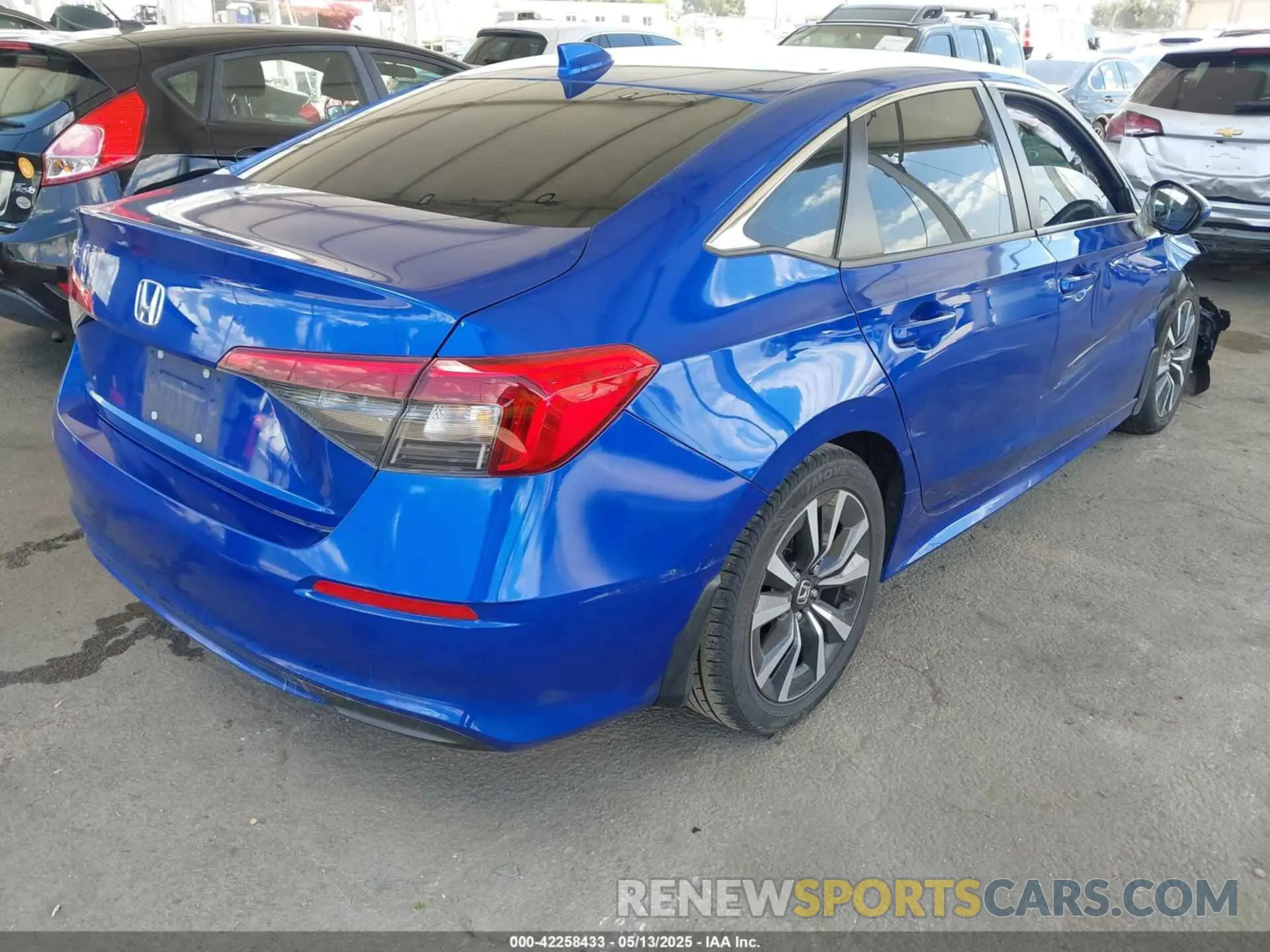 4 fotografías del automóvil dañado 2HGFE1F79NH313672 HONDA CIVIC 2022