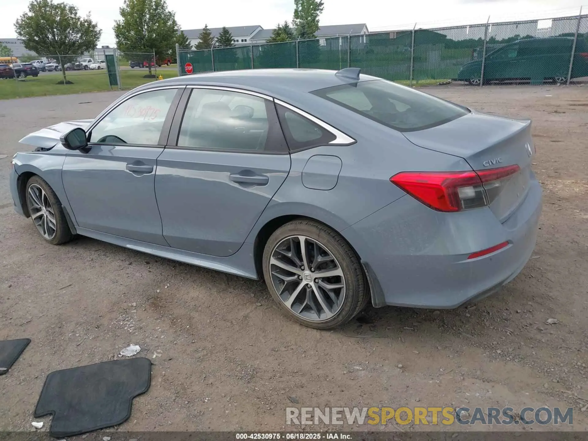 3 fotografías del automóvil dañado 2HGFE1F94NH313631 HONDA CIVIC 2022