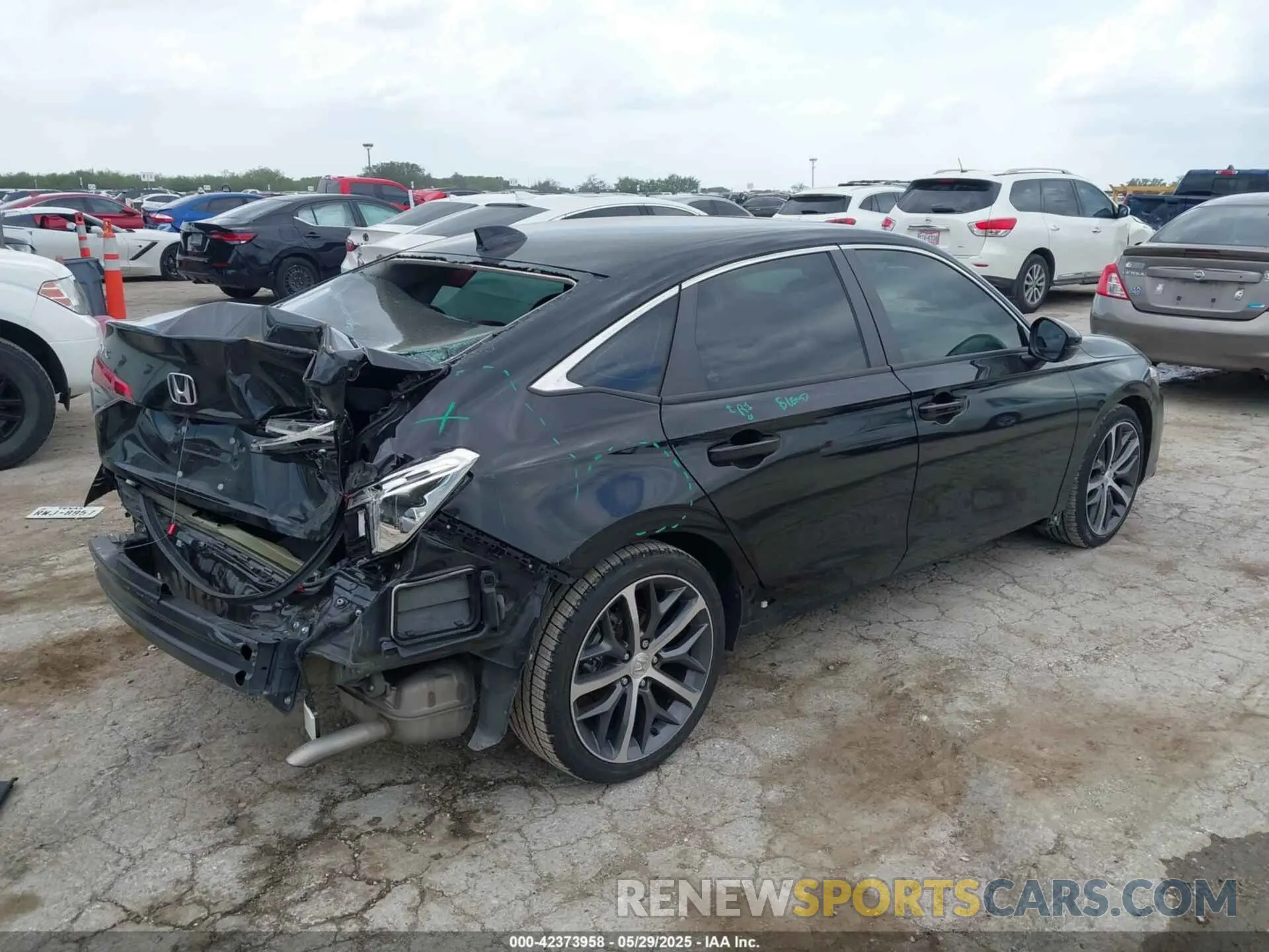 4 fotografías del automóvil dañado 2HGFE1F9XNH321586 HONDA CIVIC 2022