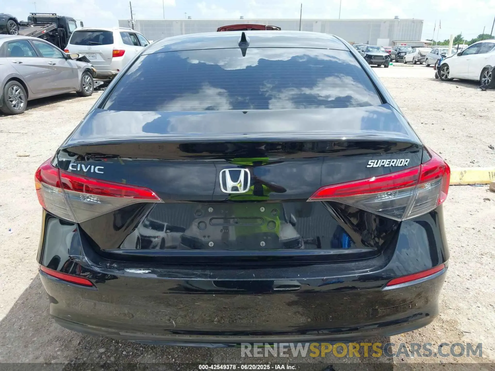 17 fotografías del automóvil dañado 2HGFE2F22NH505669 HONDA CIVIC 2022