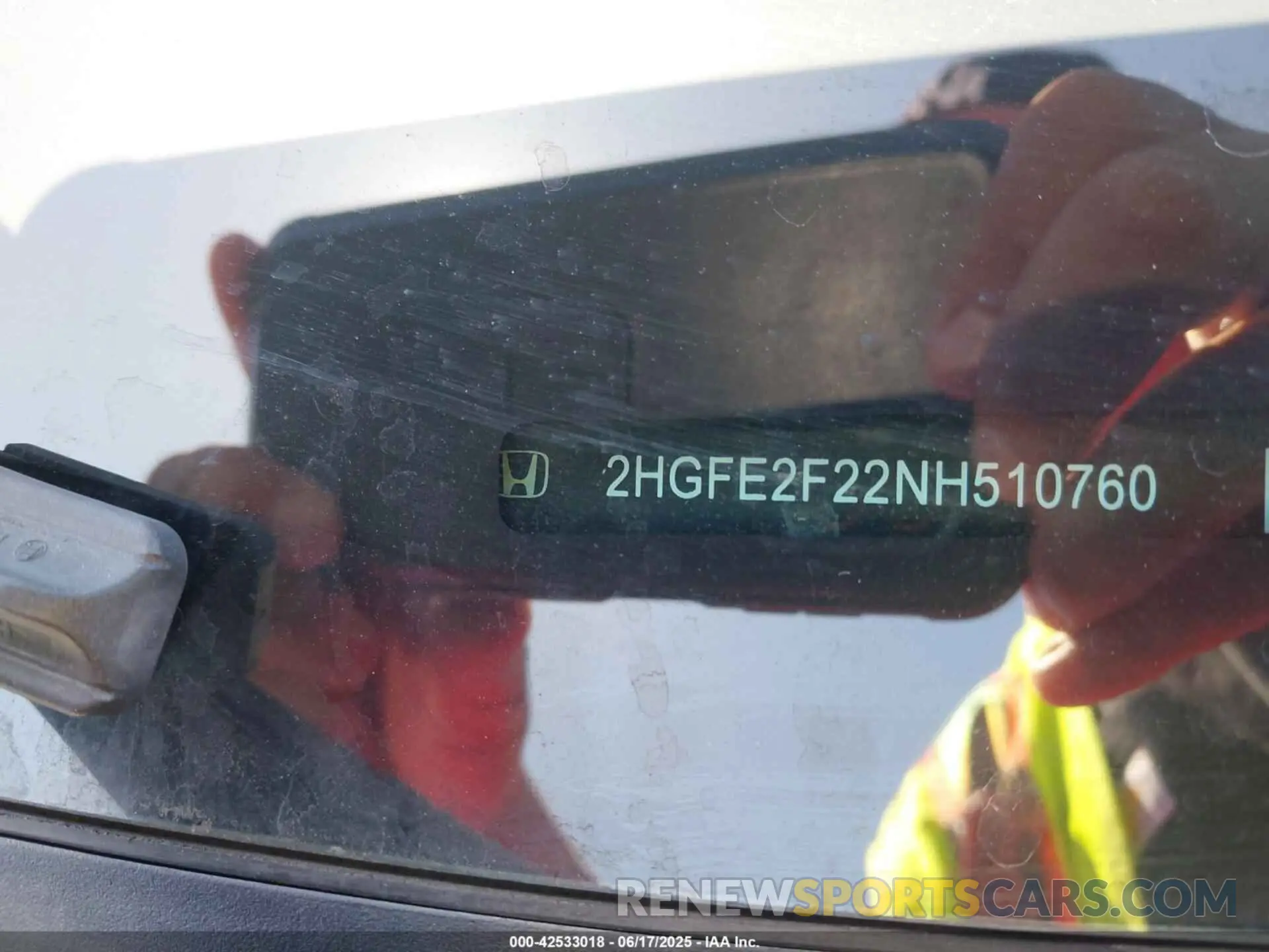 9 fotografías del automóvil dañado 2HGFE2F22NH510760 HONDA CIVIC 2022