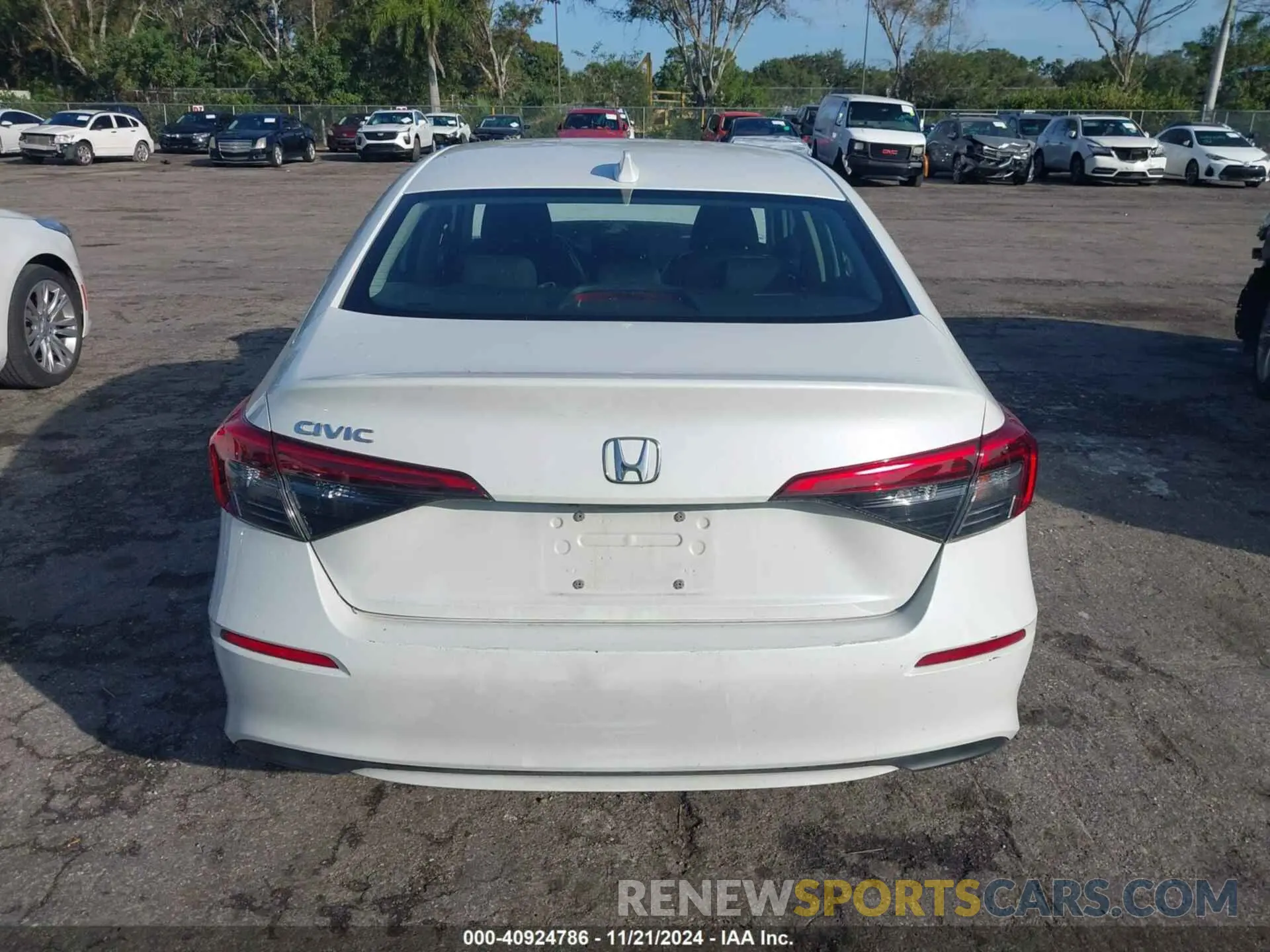 16 fotografías del automóvil dañado 2HGFE2F24NH532467 HONDA CIVIC 2022