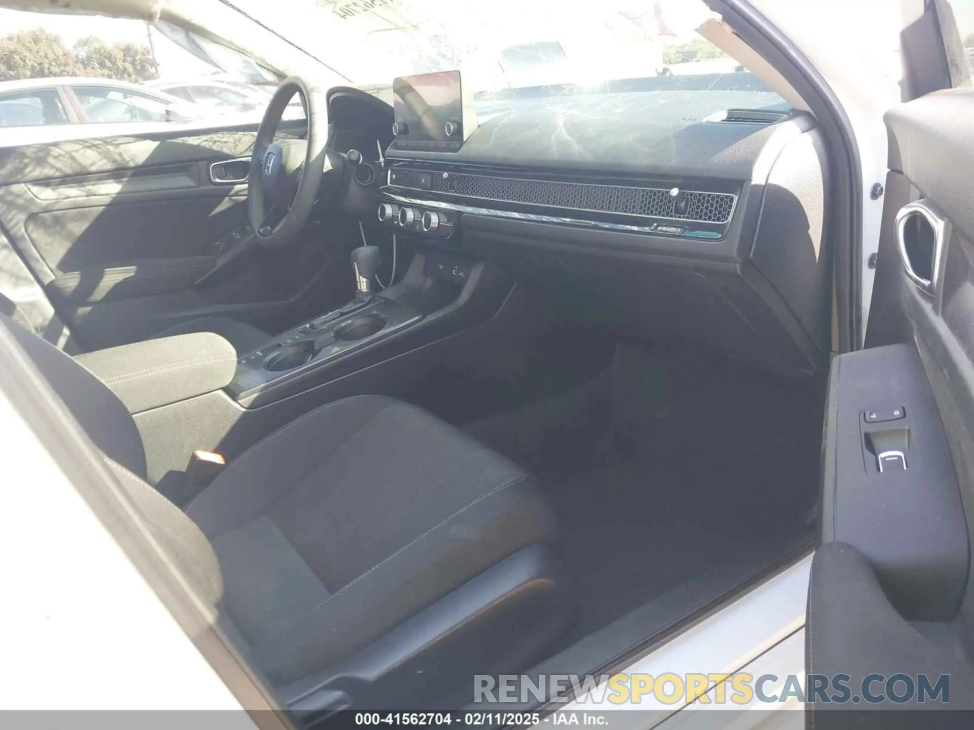 5 fotografías del automóvil dañado 2HGFE2F28NH527272 HONDA CIVIC 2022