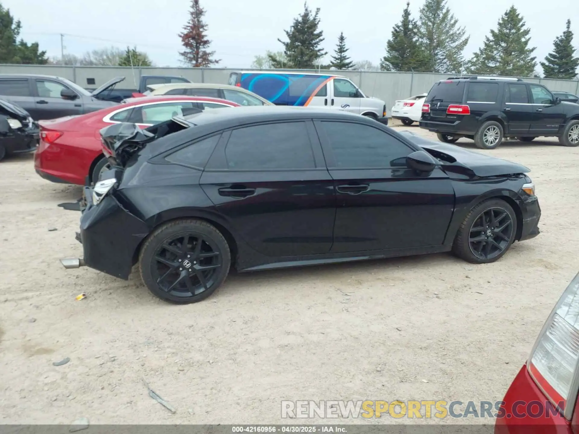13 fotografías del automóvil dañado 2HGFE2F50NH565136 HONDA CIVIC 2022