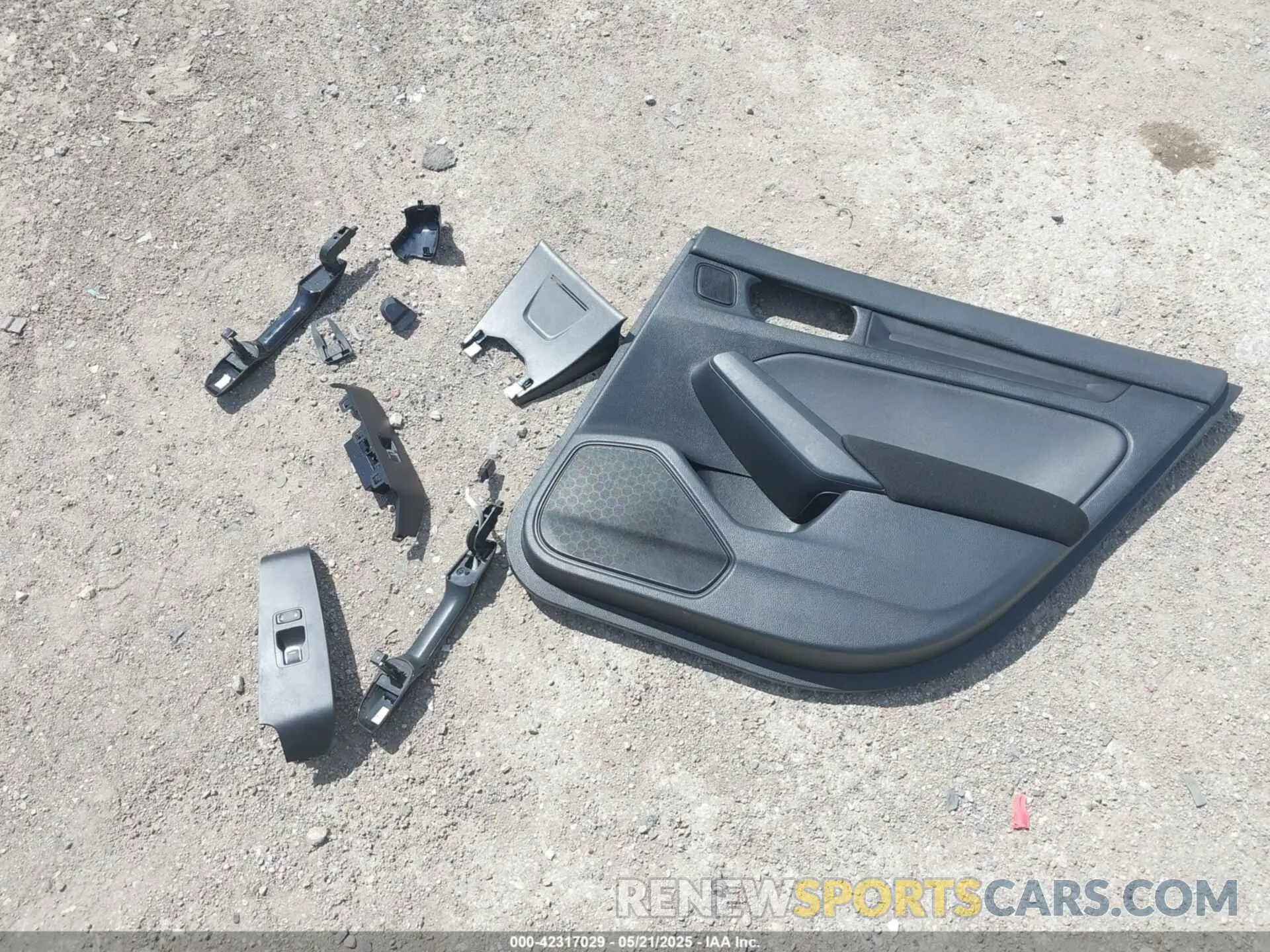 12 fotografías del automóvil dañado 2HGFE2F50NH587363 HONDA CIVIC 2022