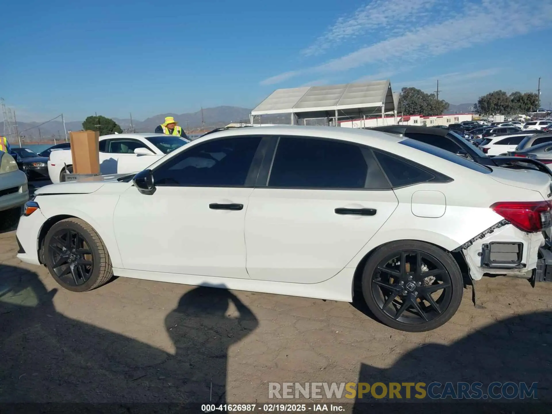 15 fotografías del automóvil dañado 2HGFE2F51NH596685 HONDA CIVIC 2022