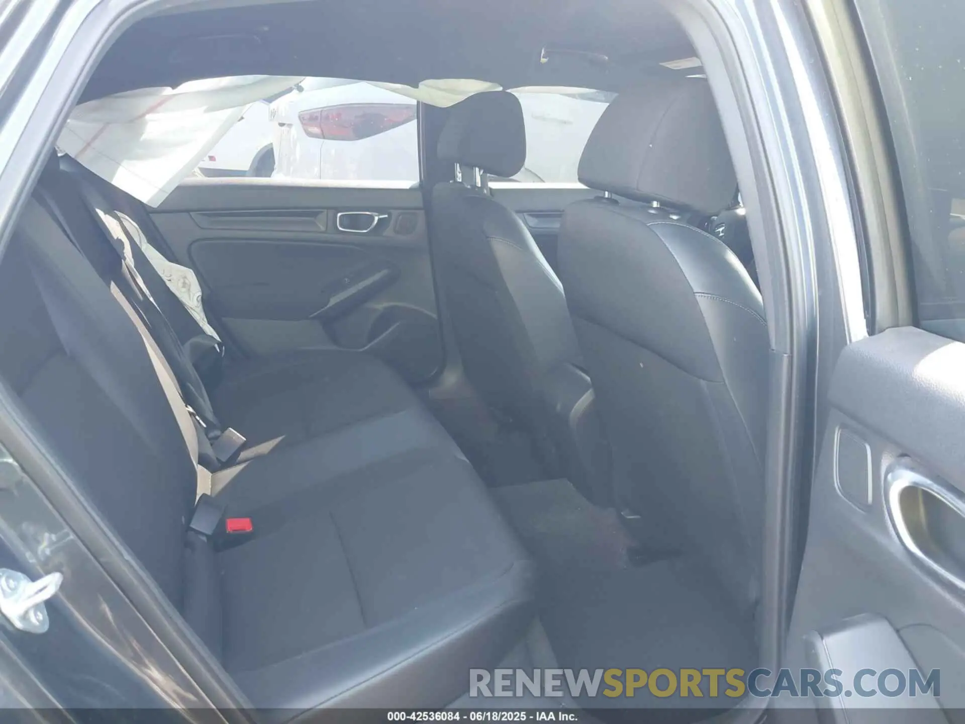 8 fotografías del automóvil dañado 2HGFE2F52NH517427 HONDA CIVIC 2022