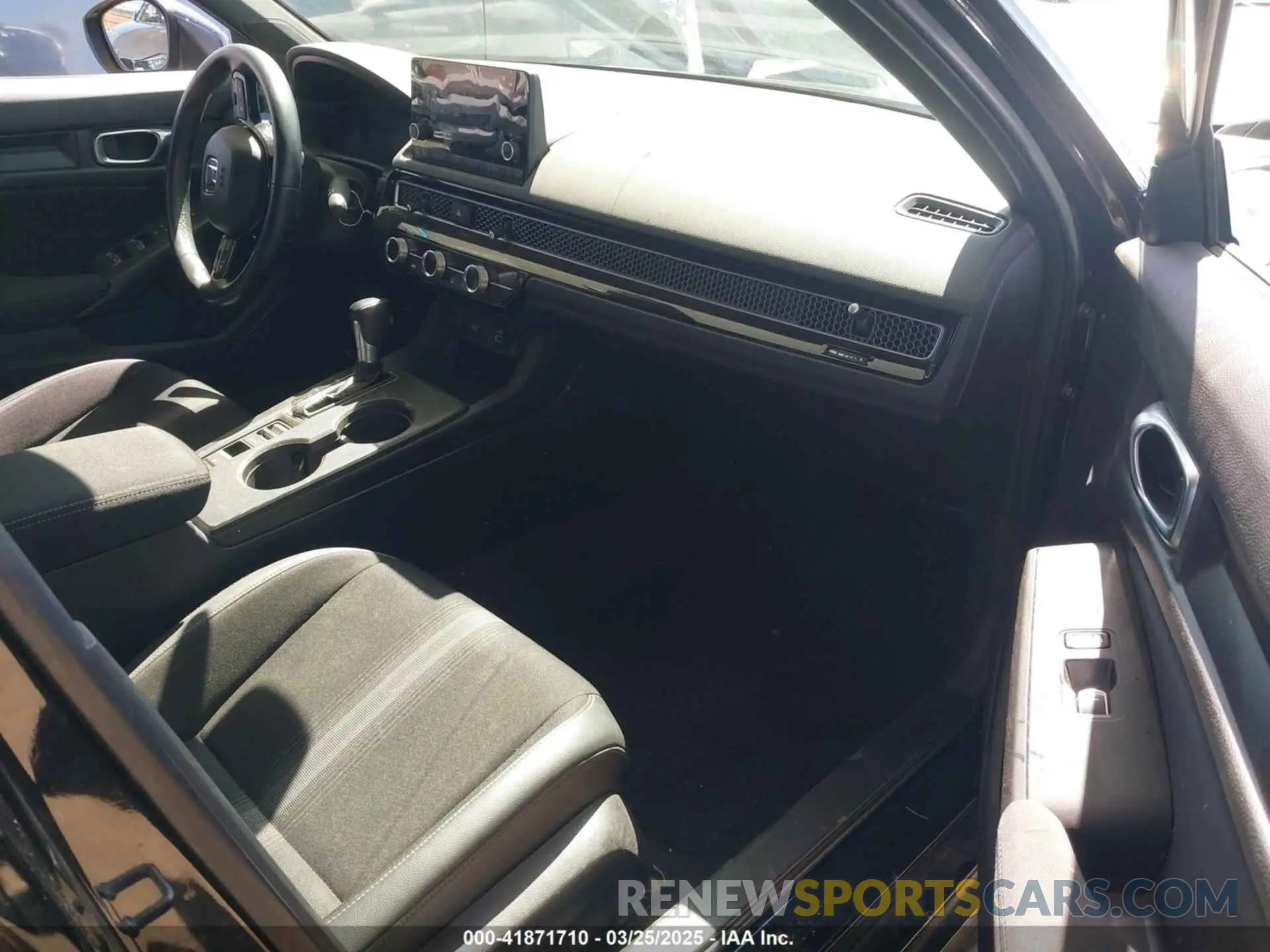 5 fotografías del automóvil dañado 2HGFE2F52NH539895 HONDA CIVIC 2022