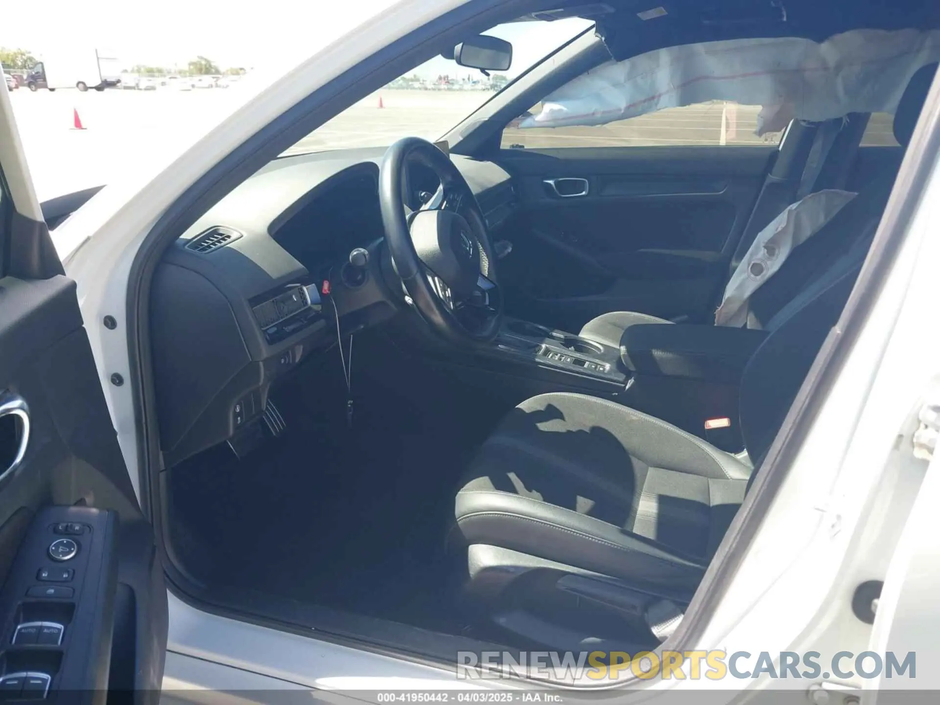 5 fotografías del automóvil dañado 2HGFE2F52NH575523 HONDA CIVIC 2022