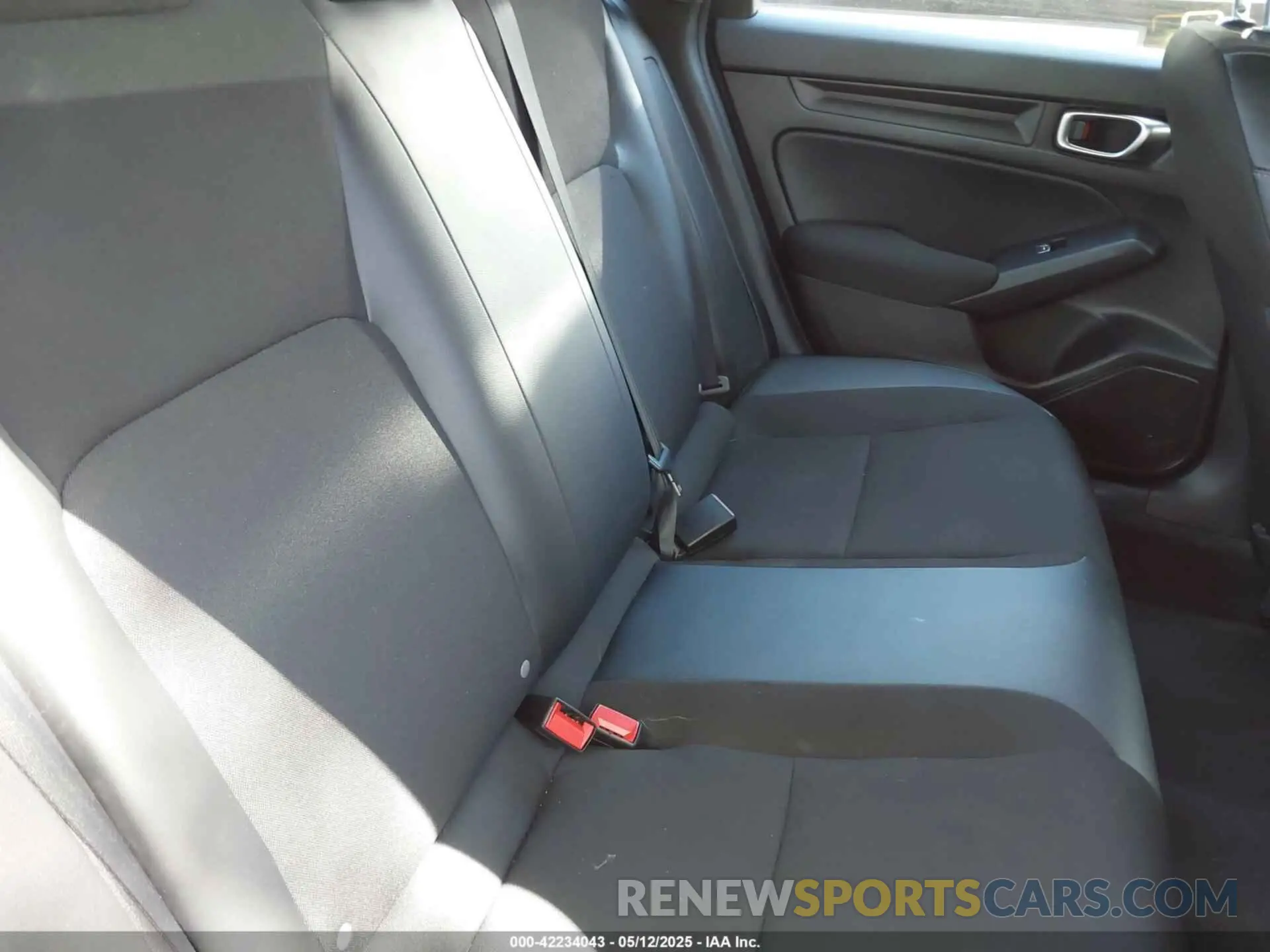 8 fotografías del automóvil dañado 2HGFE2F52NH583170 HONDA CIVIC 2022