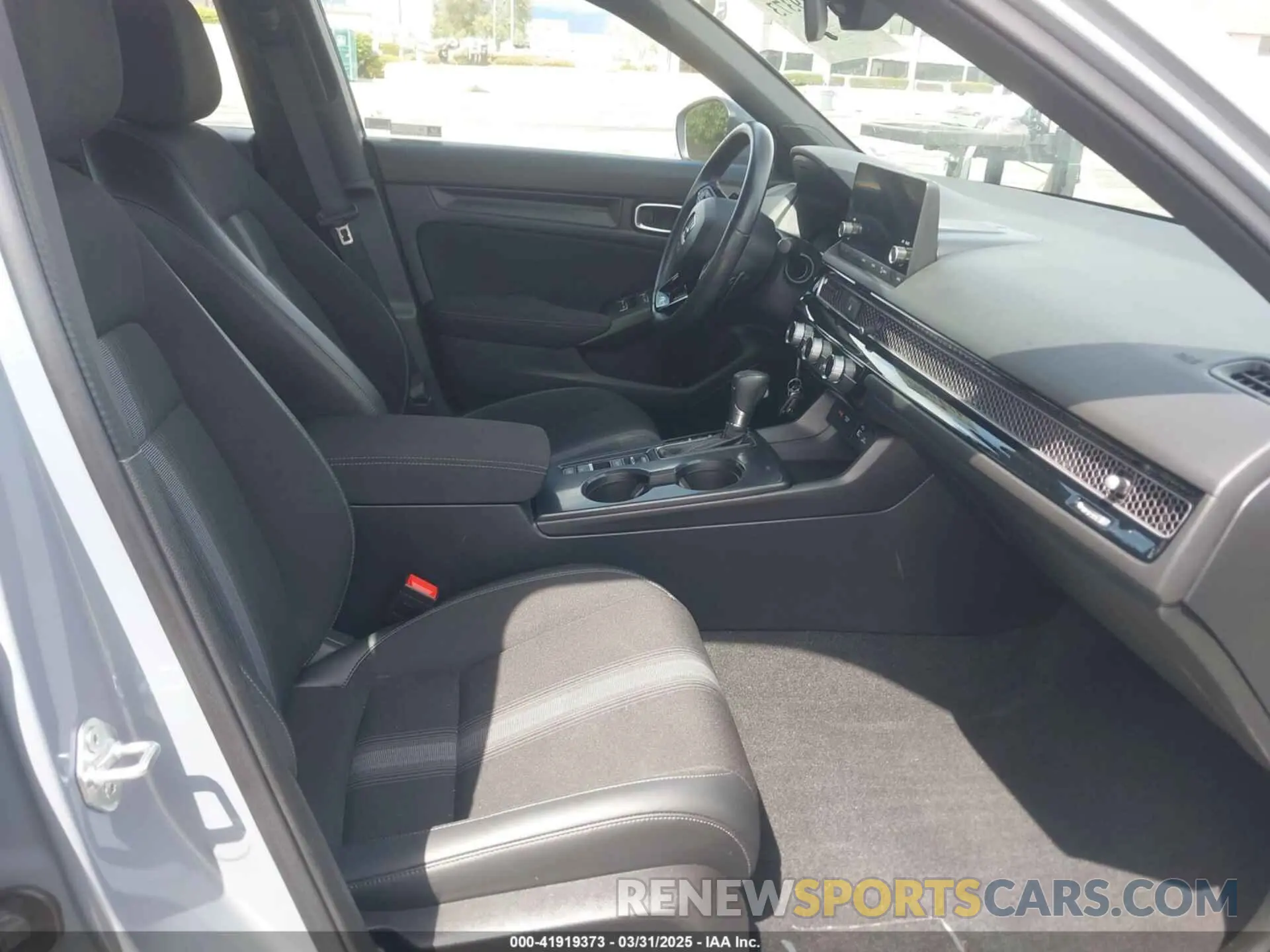 5 fotografías del automóvil dañado 2HGFE2F52NH601425 HONDA CIVIC 2022