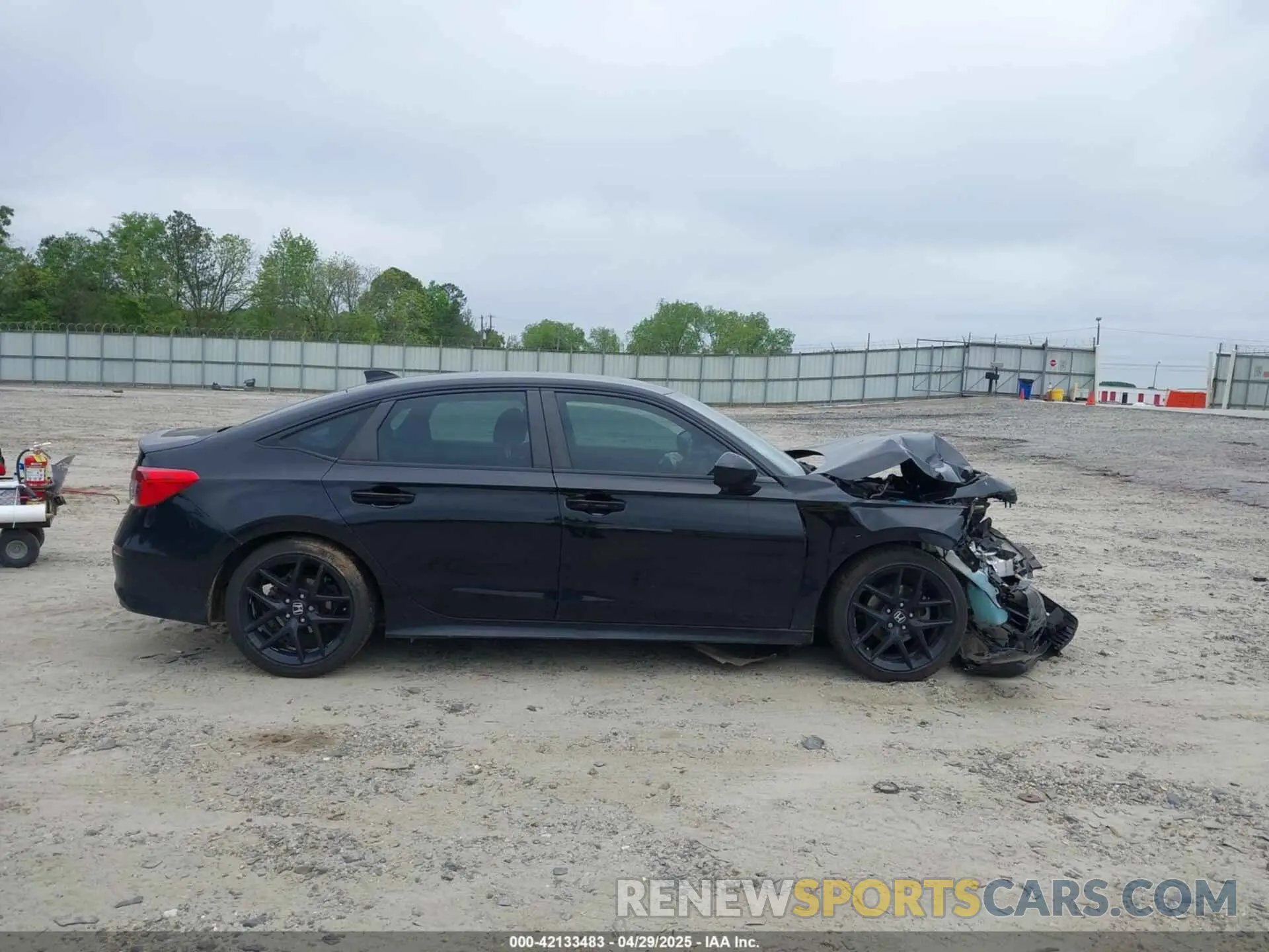 13 fotografías del automóvil dañado 2HGFE2F53NH535225 HONDA CIVIC 2022