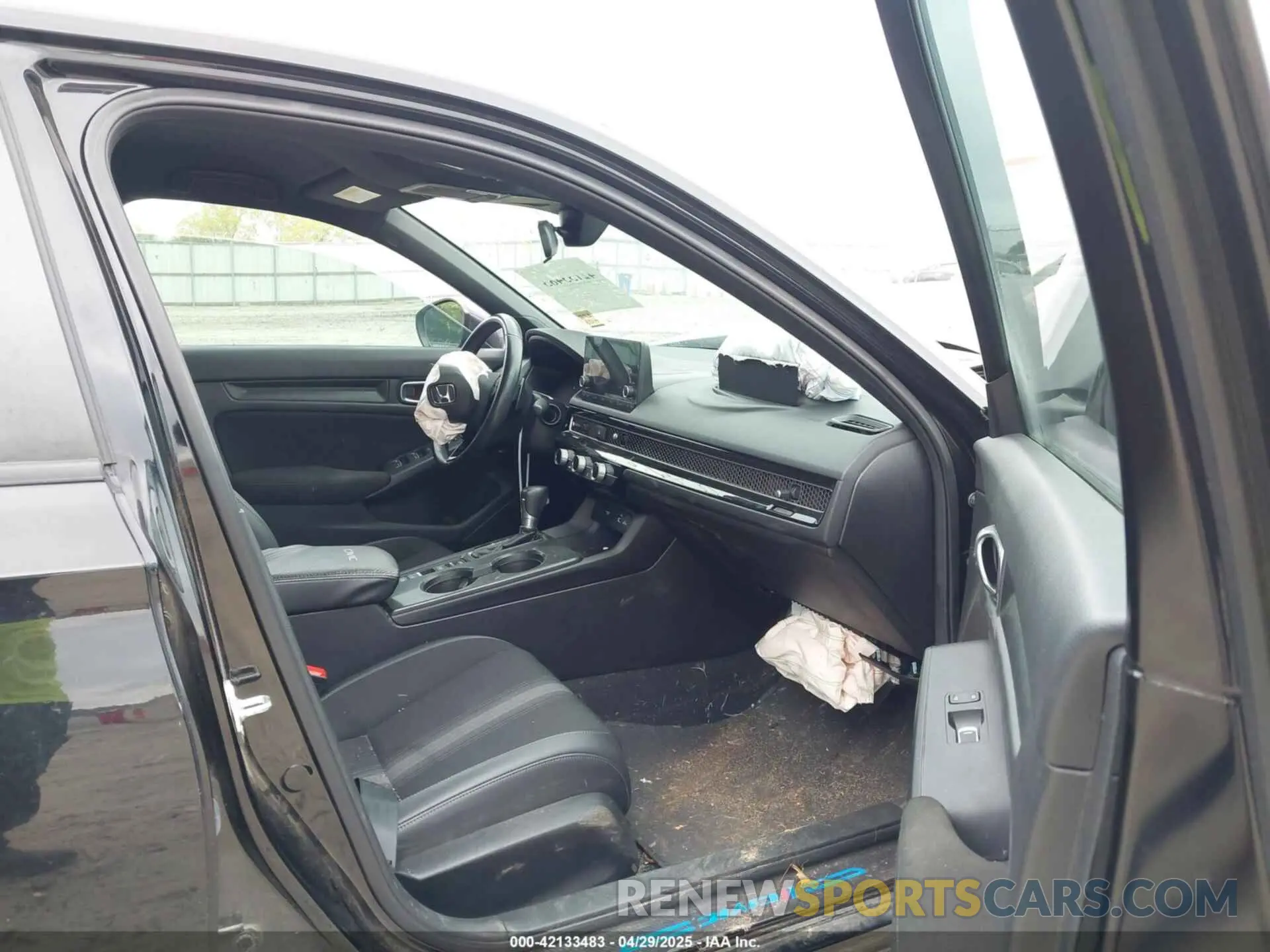 5 fotografías del automóvil dañado 2HGFE2F53NH535225 HONDA CIVIC 2022