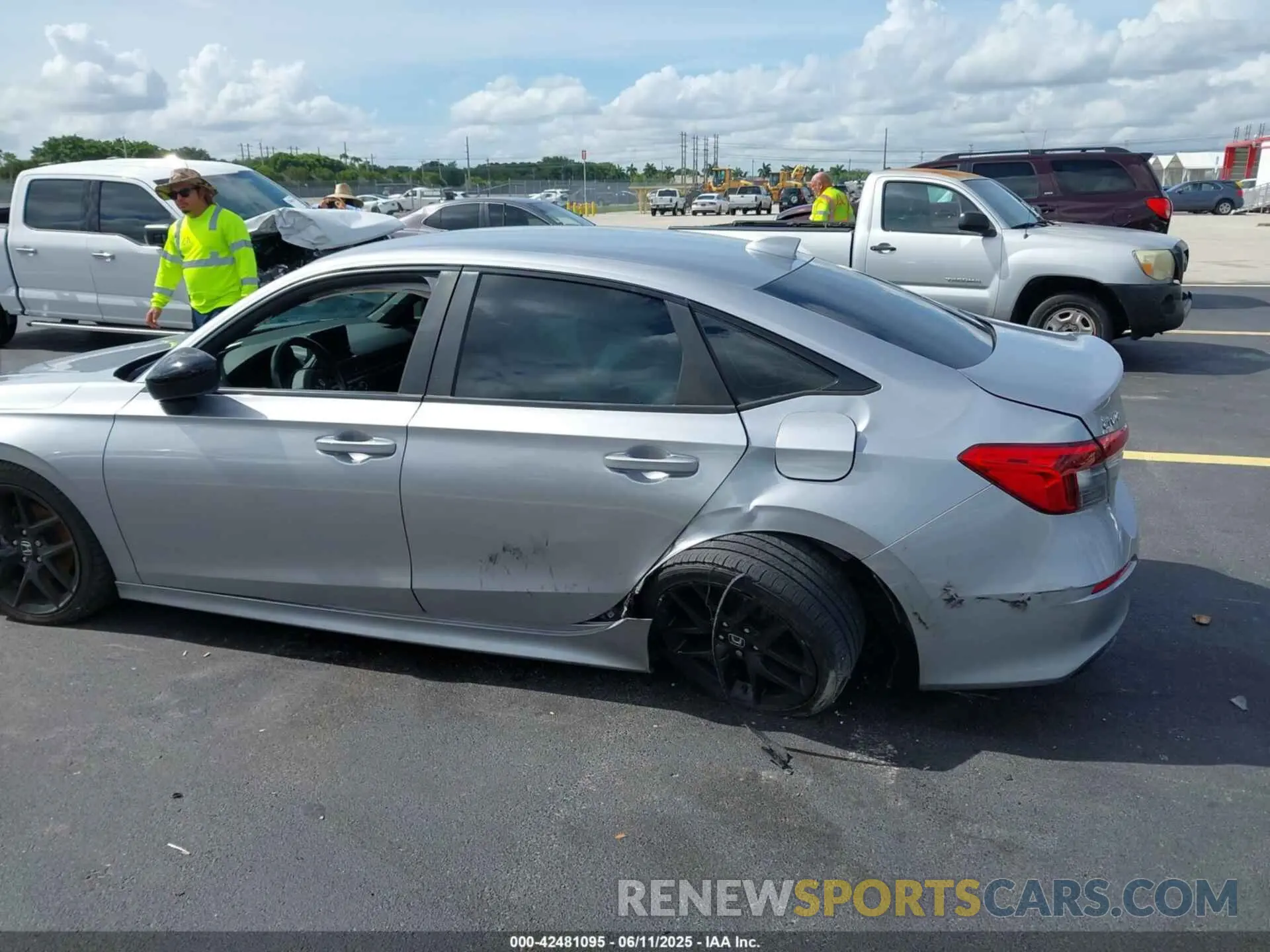 6 fotografías del automóvil dañado 2HGFE2F54NH525576 HONDA CIVIC 2022