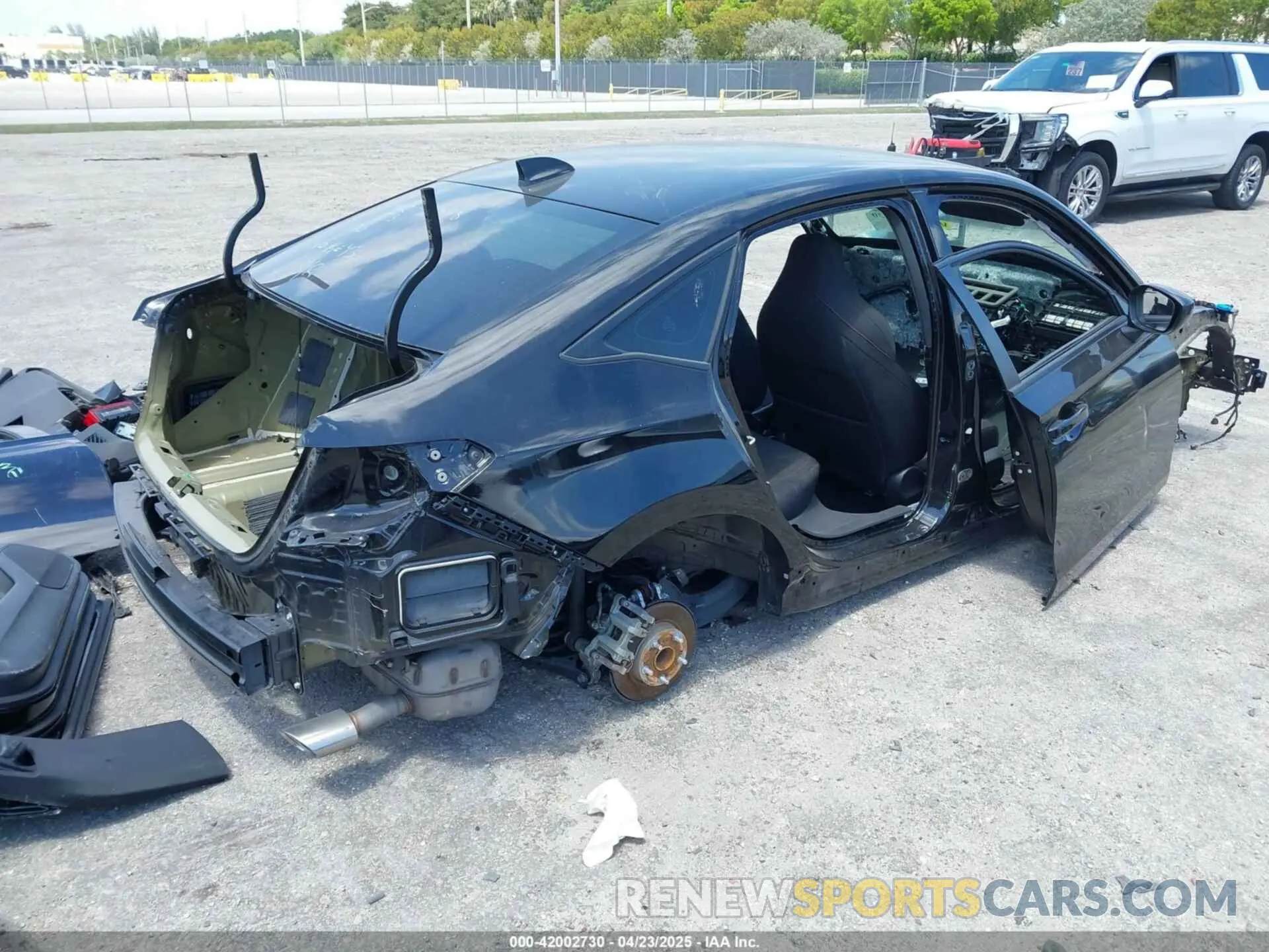 4 fotografías del automóvil dañado 2HGFE2F54NH591870 HONDA CIVIC 2022