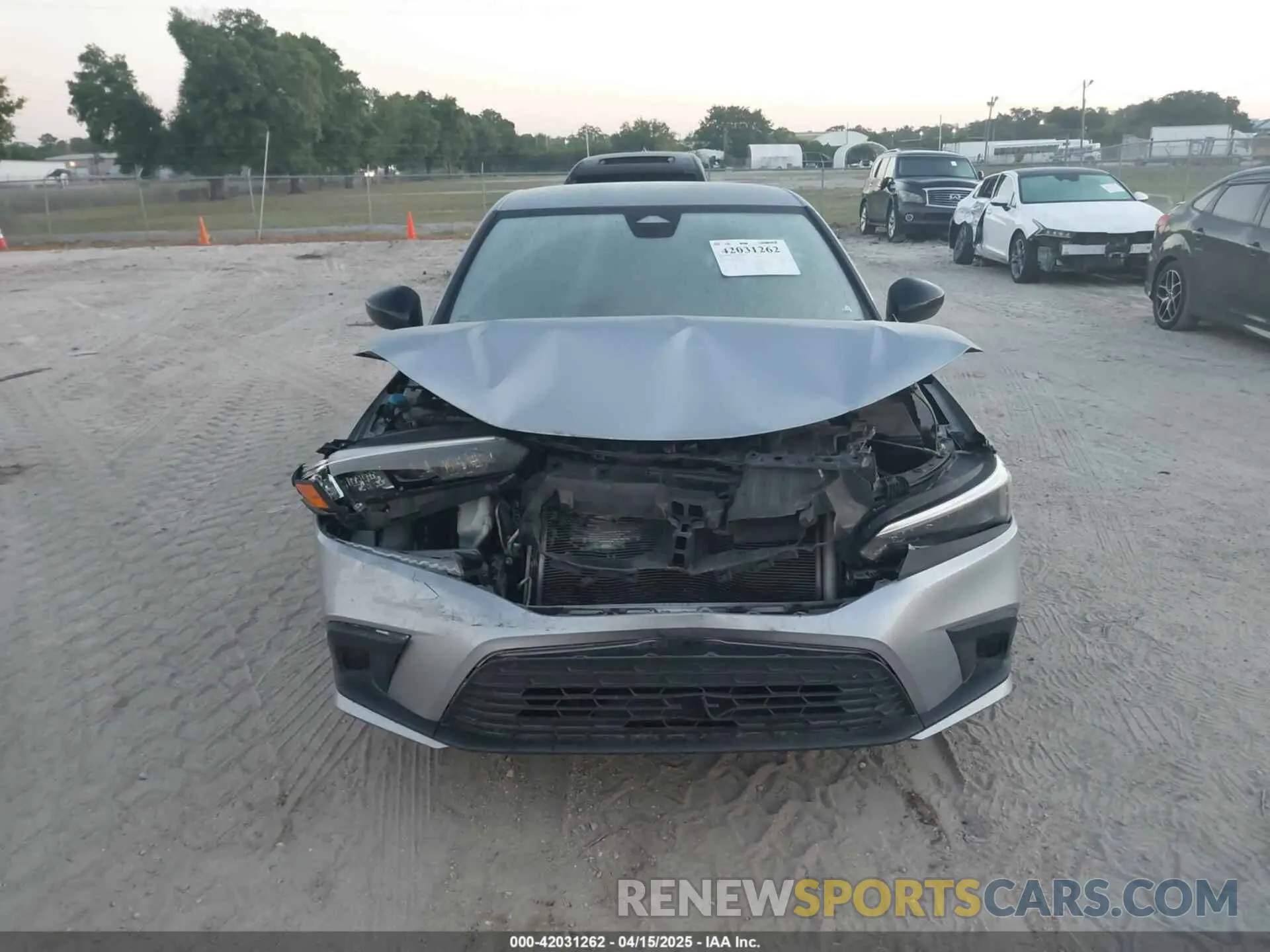12 fotografías del automóvil dañado 2HGFE2F55NH515882 HONDA CIVIC 2022