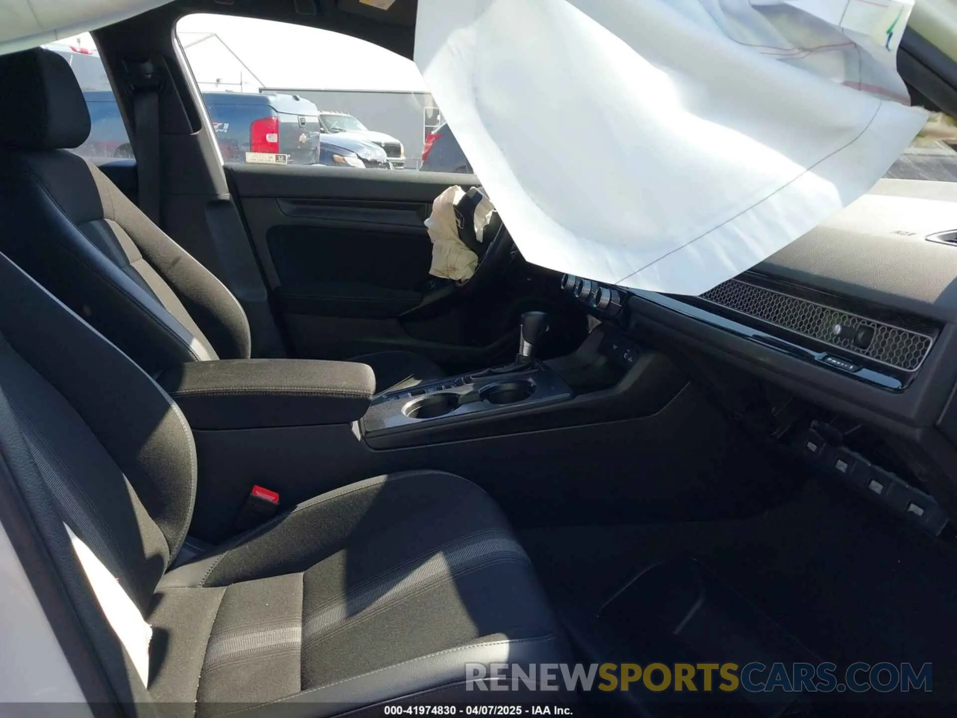 5 fotografías del automóvil dañado 2HGFE2F55NH554164 HONDA CIVIC 2022