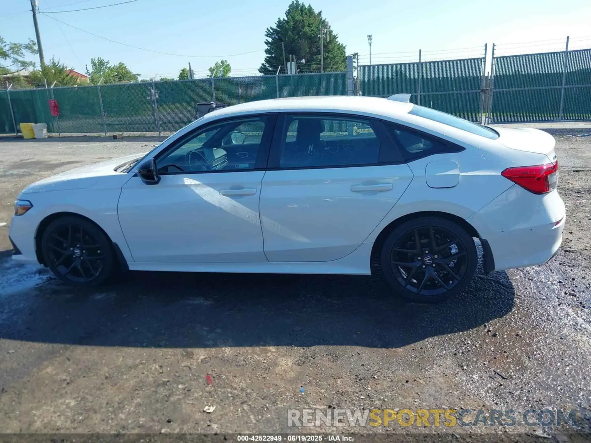 14 fotografías del automóvil dañado 2HGFE2F55NH586127 HONDA CIVIC 2022