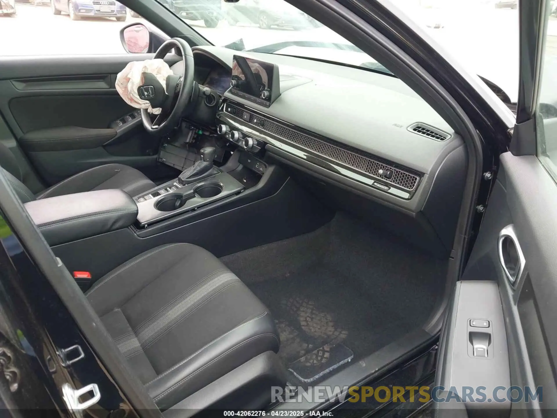 5 fotografías del automóvil dañado 2HGFE2F56NH577291 HONDA CIVIC 2022
