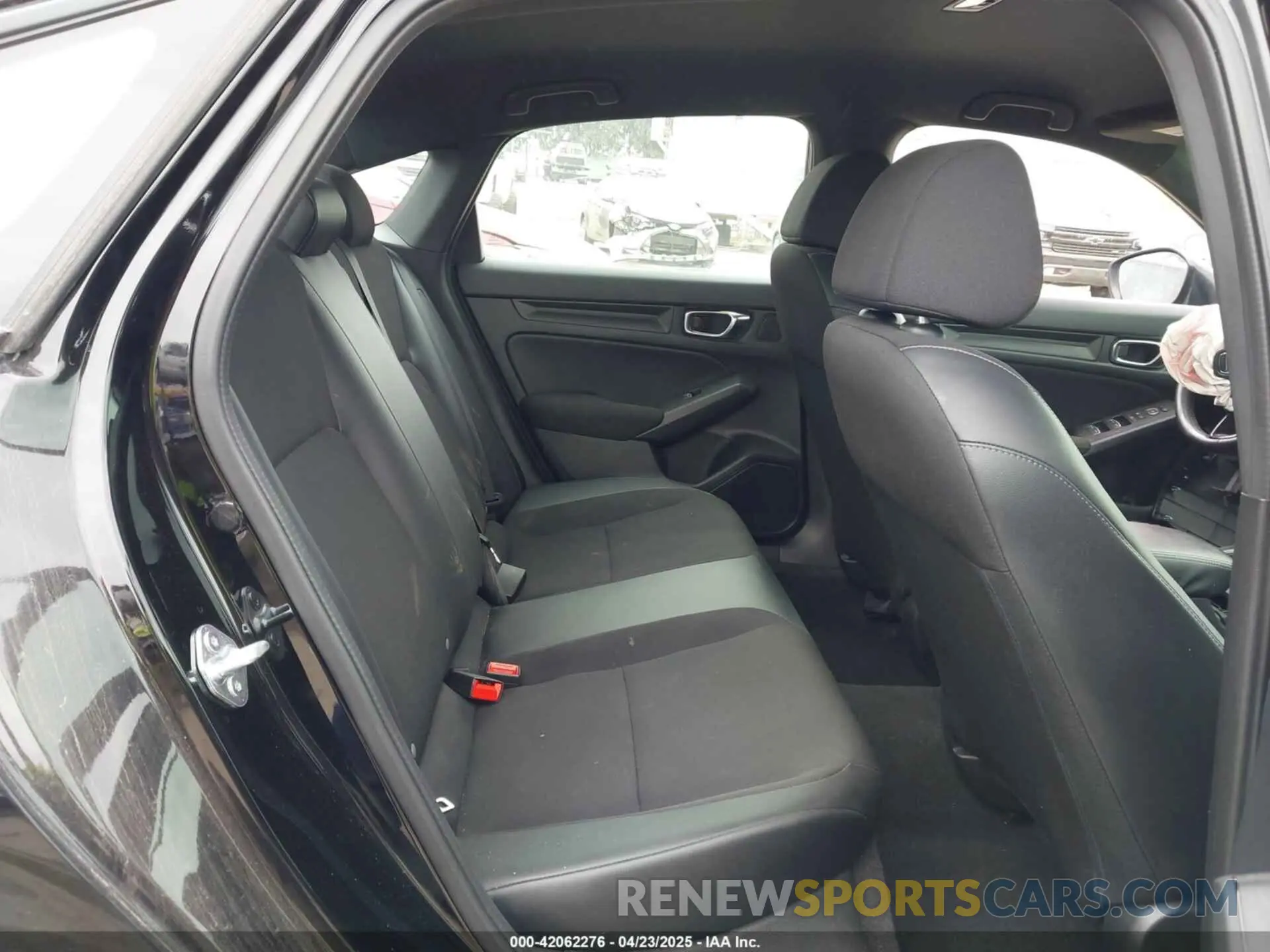 8 fotografías del automóvil dañado 2HGFE2F56NH577291 HONDA CIVIC 2022