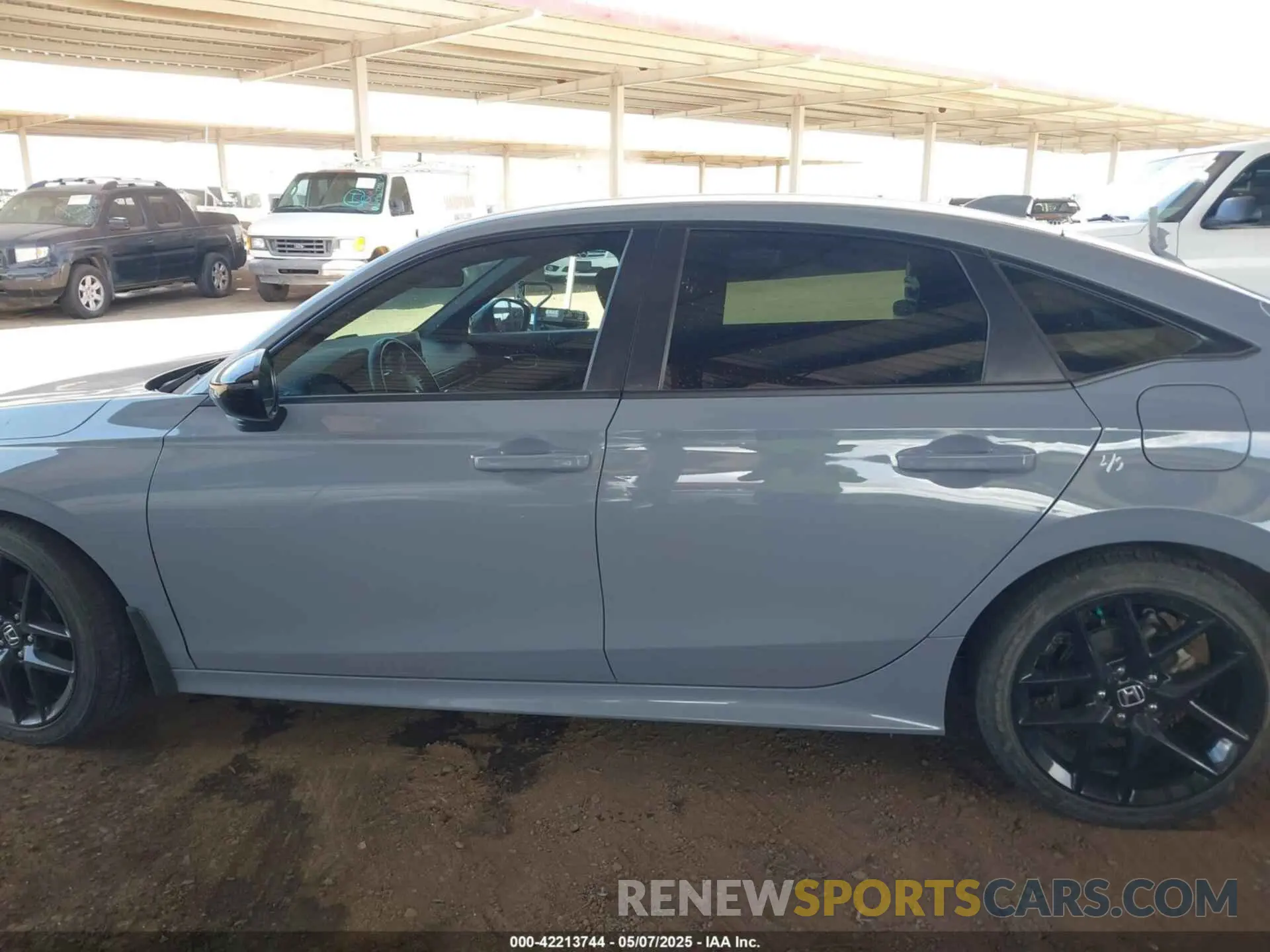 15 fotografías del automóvil dañado 2HGFE2F57NH576666 HONDA CIVIC 2022