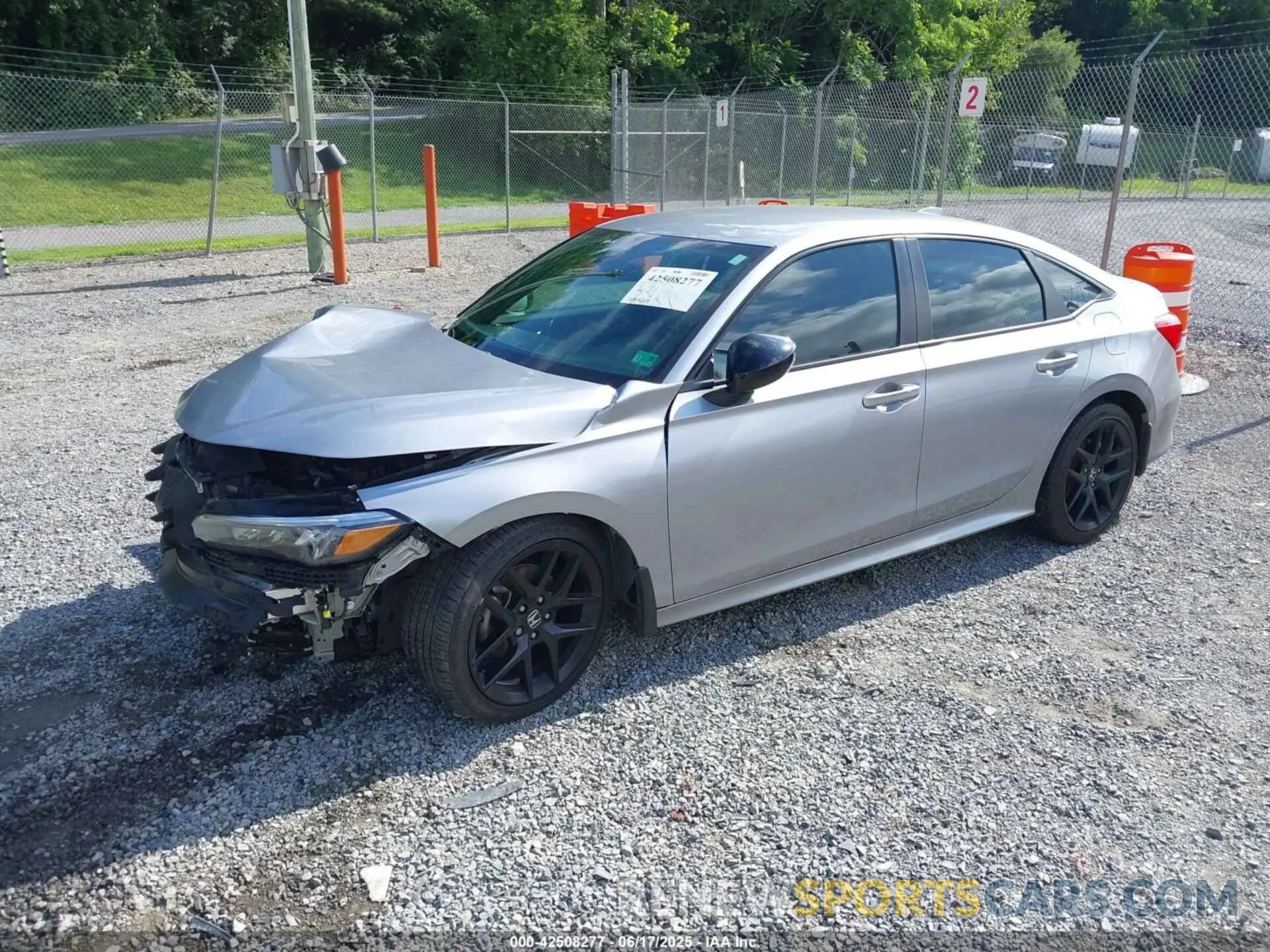 2 fotografías del automóvil dañado 2HGFE2F57NH607141 HONDA CIVIC 2022