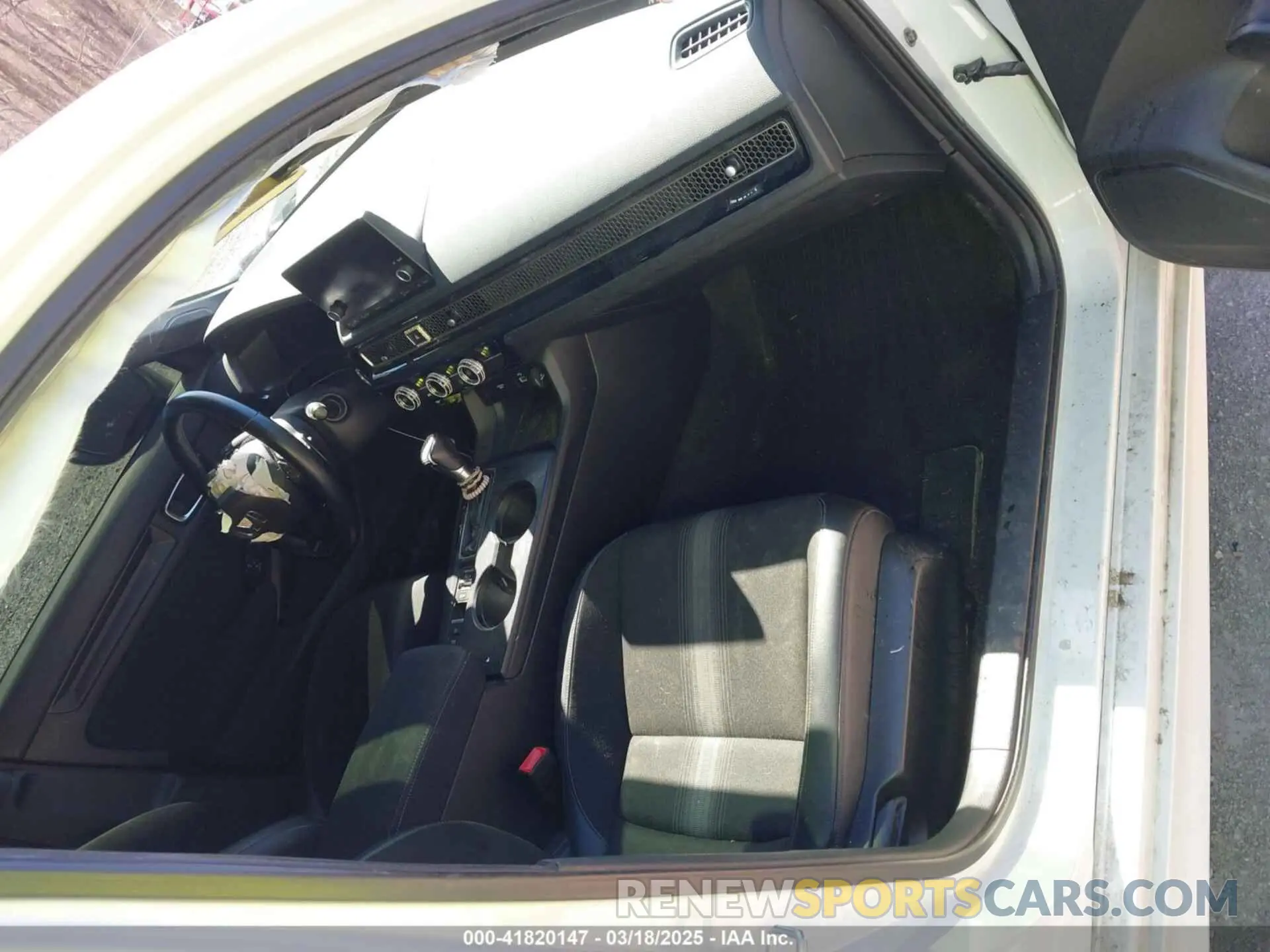 5 fotografías del automóvil dañado 2HGFE2F59NH502102 HONDA CIVIC 2022