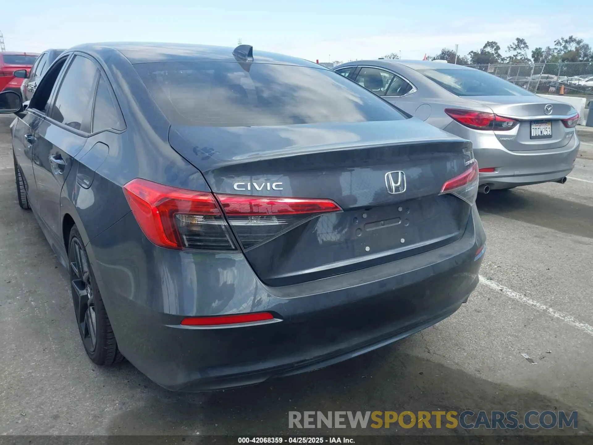 16 fotografías del automóvil dañado 2HGFE2F5XNH573972 HONDA CIVIC 2022