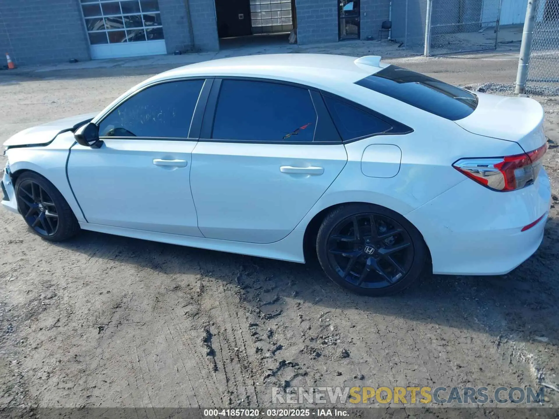 14 fotografías del automóvil dañado 2HGFE2F5XNH575494 HONDA CIVIC 2022