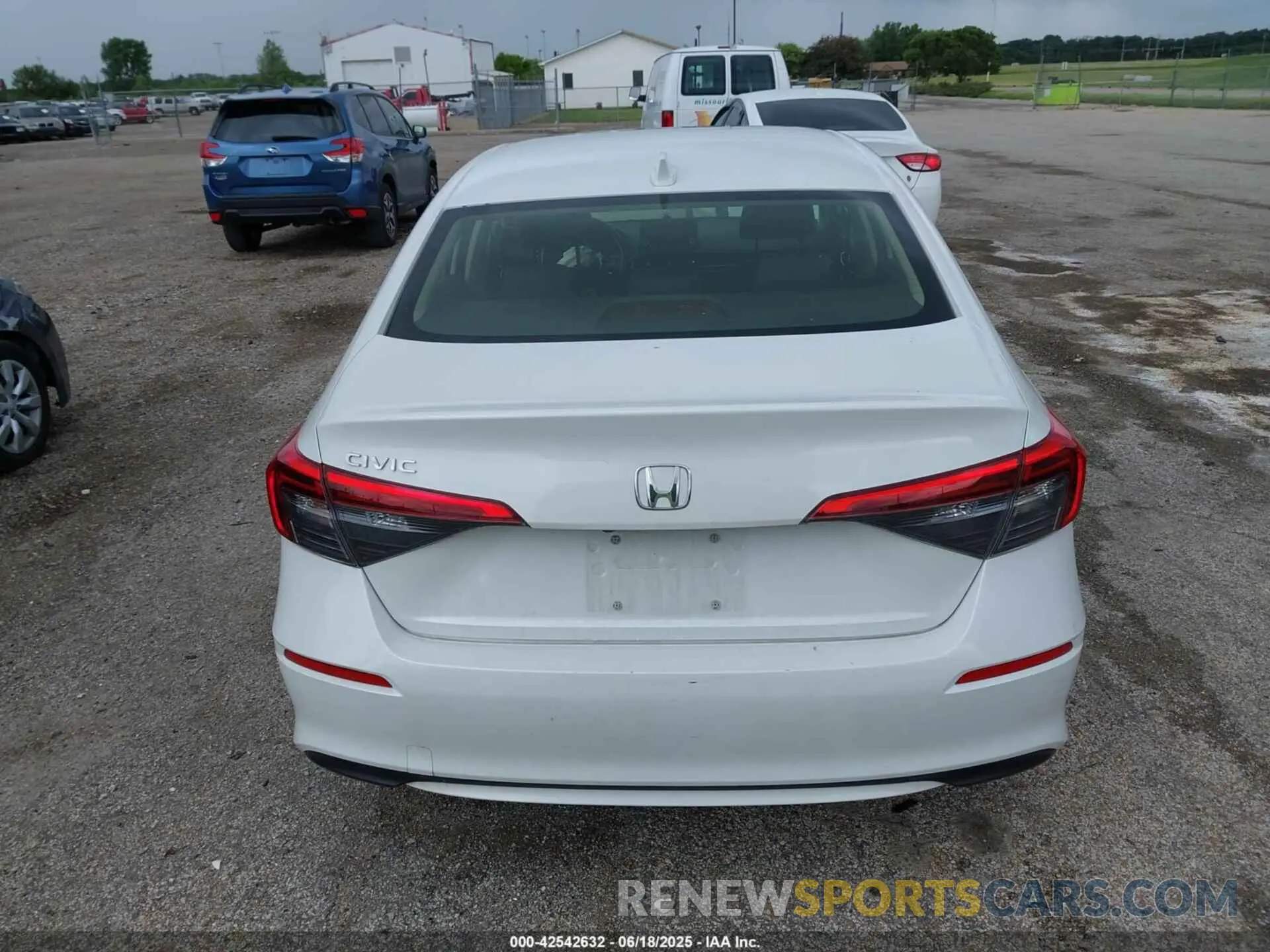 16 fotografías del automóvil dañado JHMFE1F74NX004751 HONDA CIVIC 2022