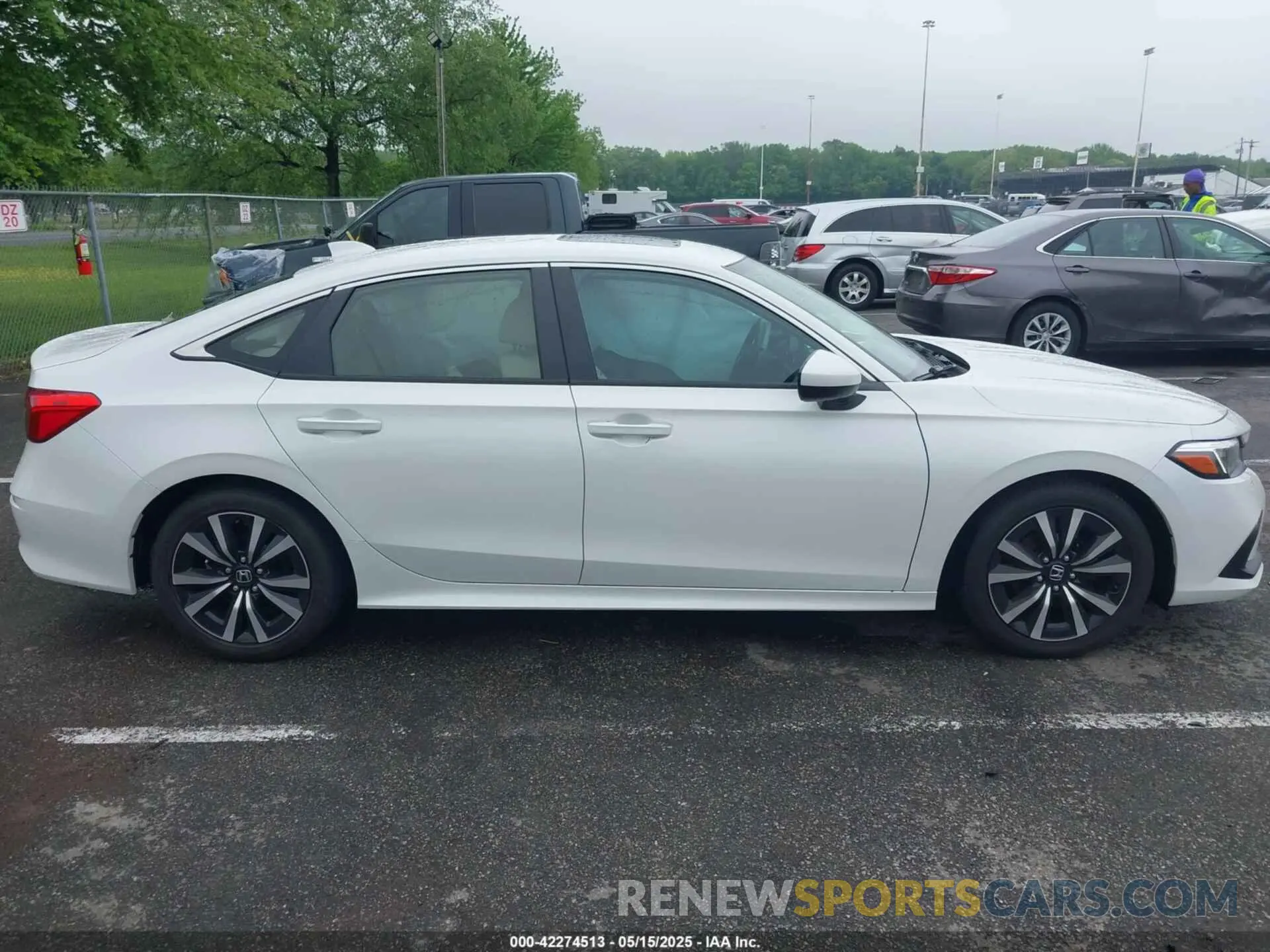 13 fotografías del automóvil dañado JHMFE1F75NX009666 HONDA CIVIC 2022