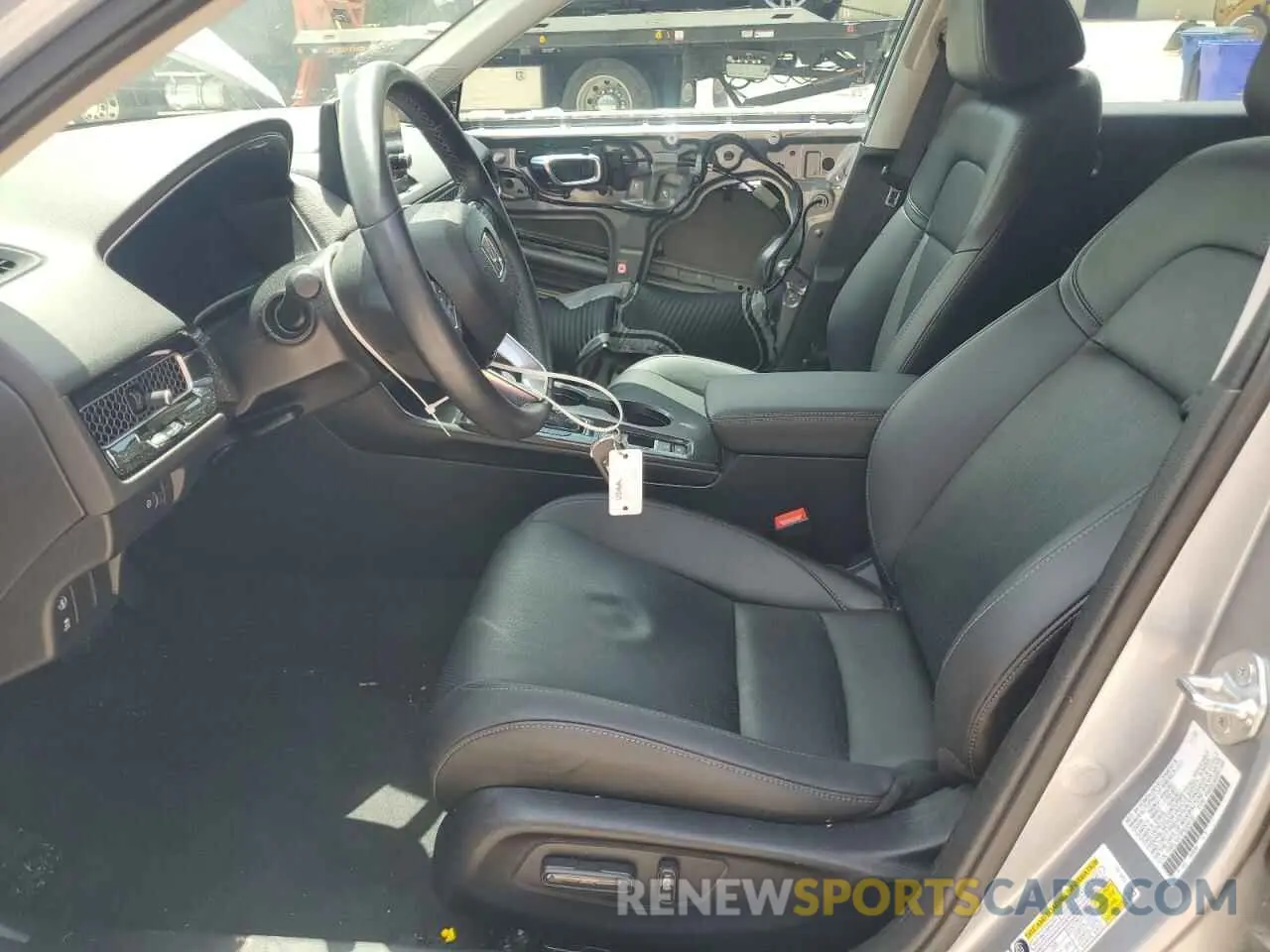 7 fotografías del automóvil dañado 19XFL1H73PE000732 HONDA CIVIC 2023