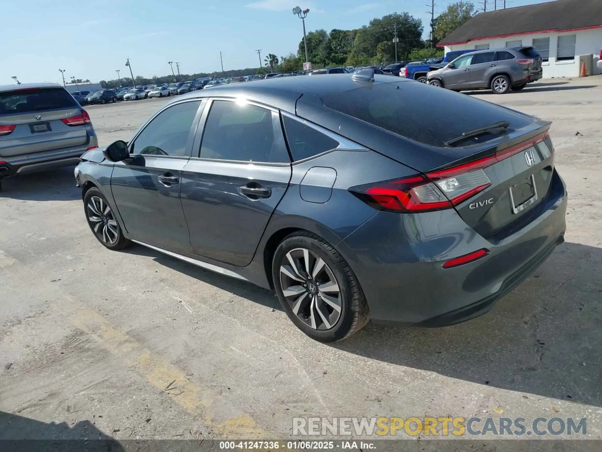 3 fotografías del automóvil dañado 19XFL1H73PE015263 HONDA CIVIC 2023