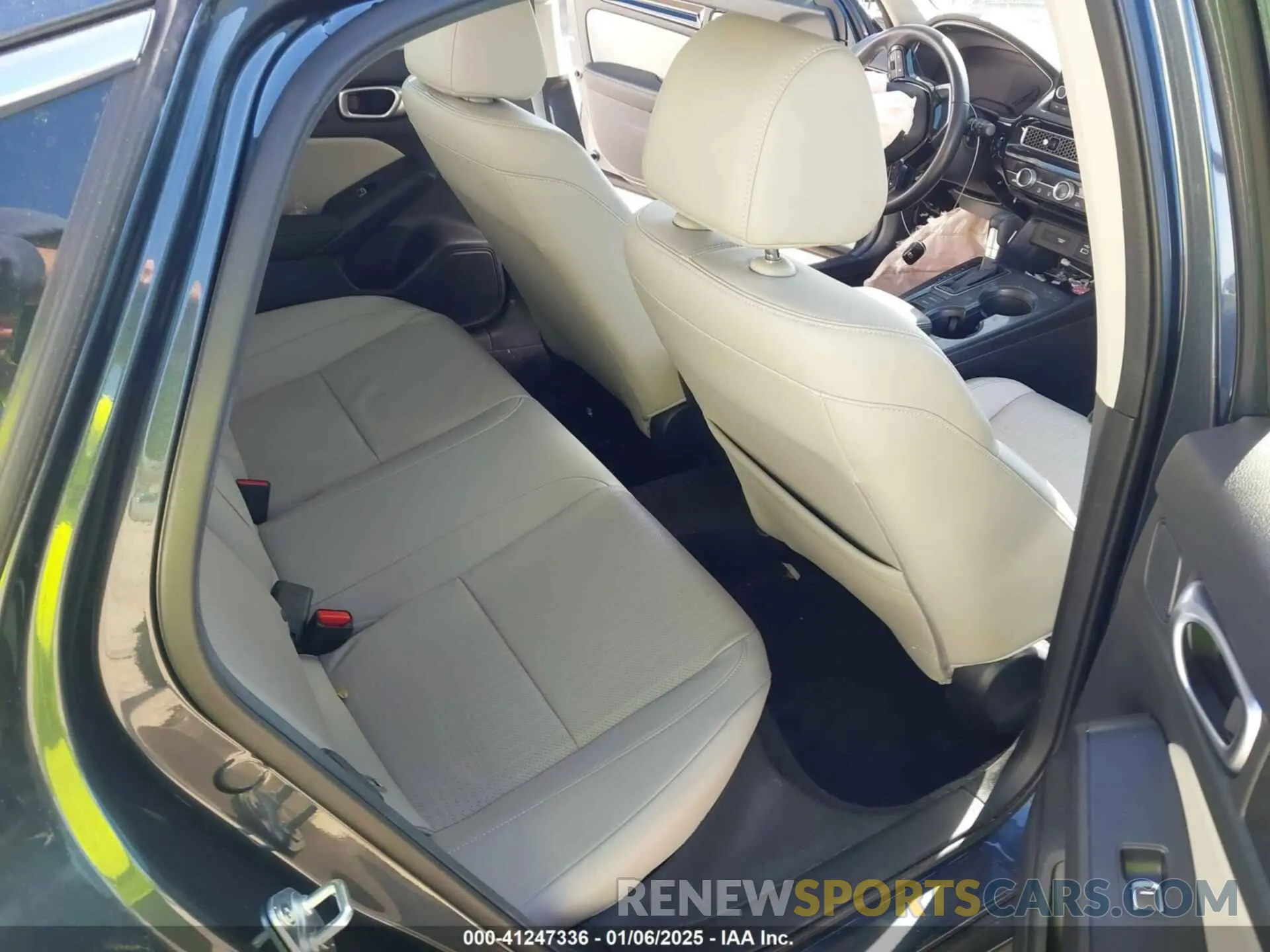 8 fotografías del automóvil dañado 19XFL1H73PE015263 HONDA CIVIC 2023