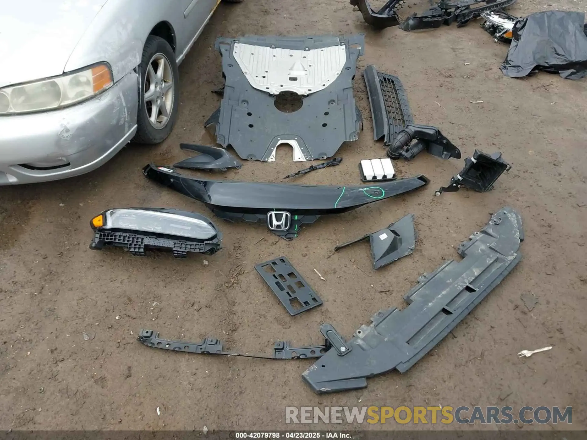 12 fotografías del automóvil dañado 19XFL1H77PE018148 HONDA CIVIC 2023