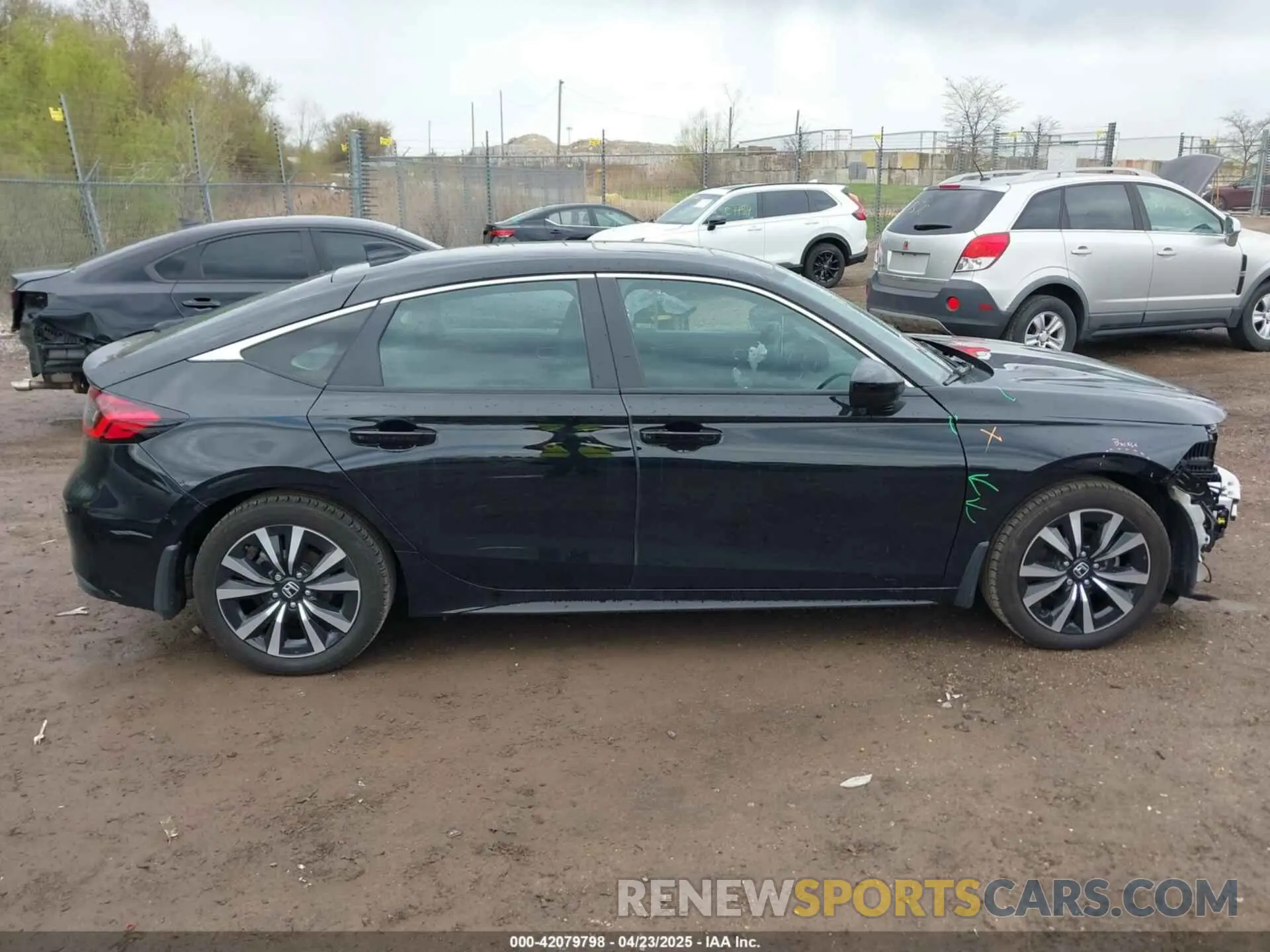 14 fotografías del automóvil dañado 19XFL1H77PE018148 HONDA CIVIC 2023