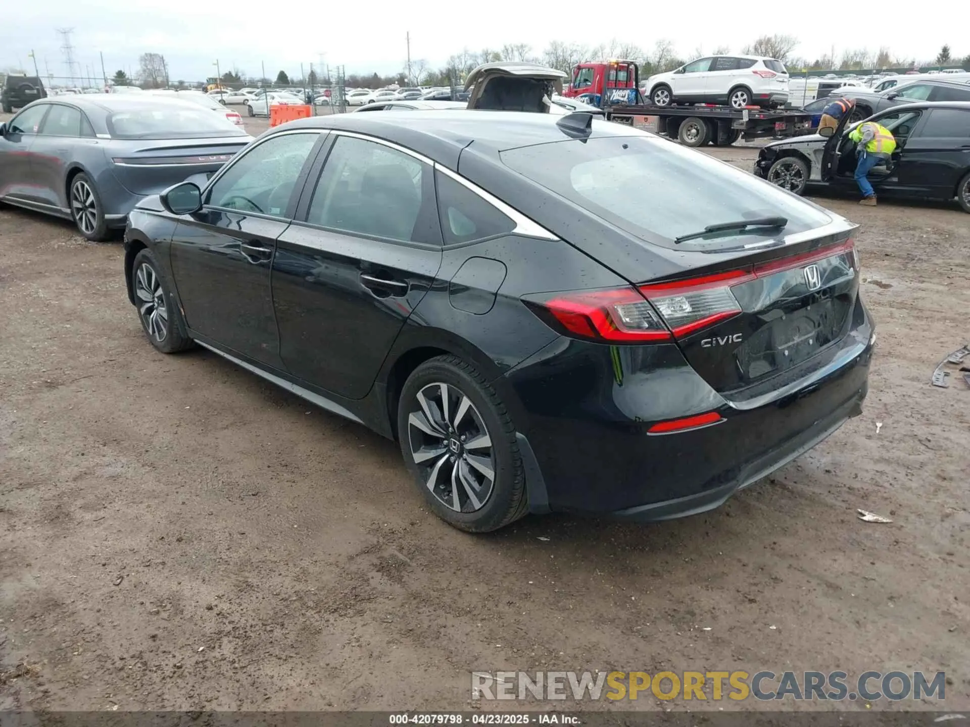 3 fotografías del automóvil dañado 19XFL1H77PE018148 HONDA CIVIC 2023