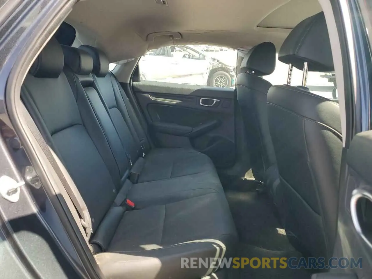 10 fotografías del automóvil dañado 19XFL1H7XPE013896 HONDA CIVIC 2023