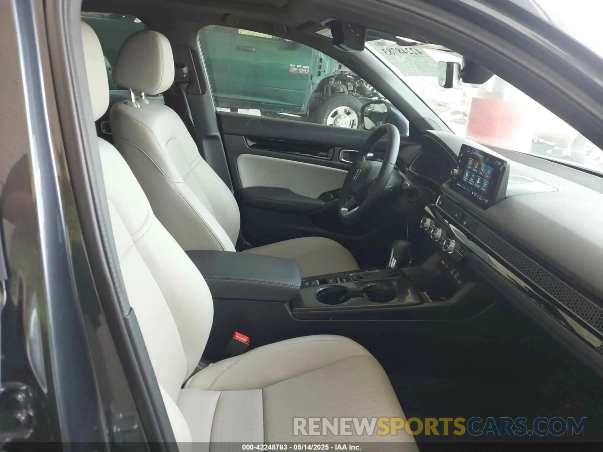 5 fotografías del automóvil dañado 19XFL1H85PE012387 HONDA CIVIC 2023