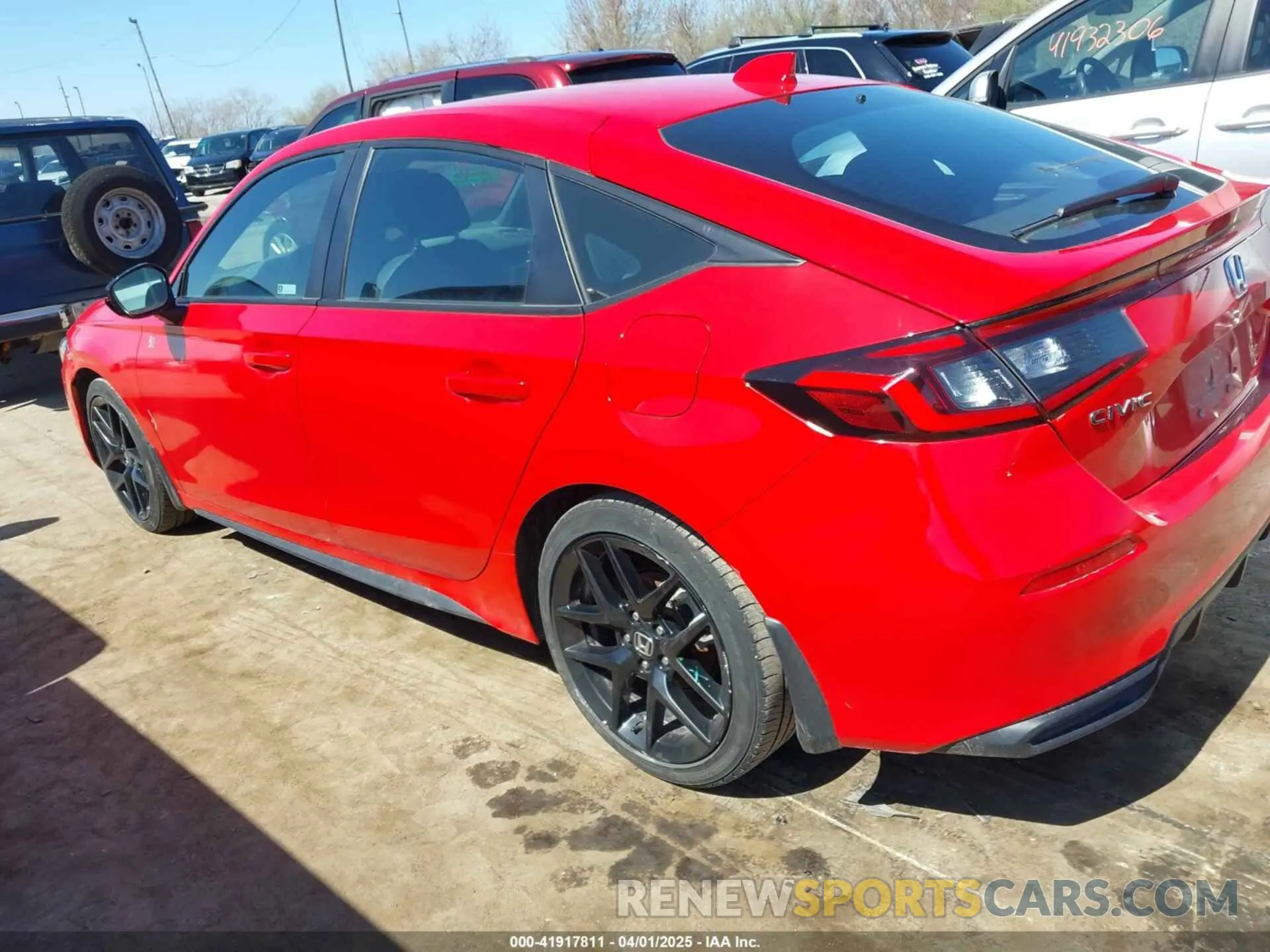 14 fotografías del automóvil dañado 19XFL2G8XPE012599 HONDA CIVIC 2023