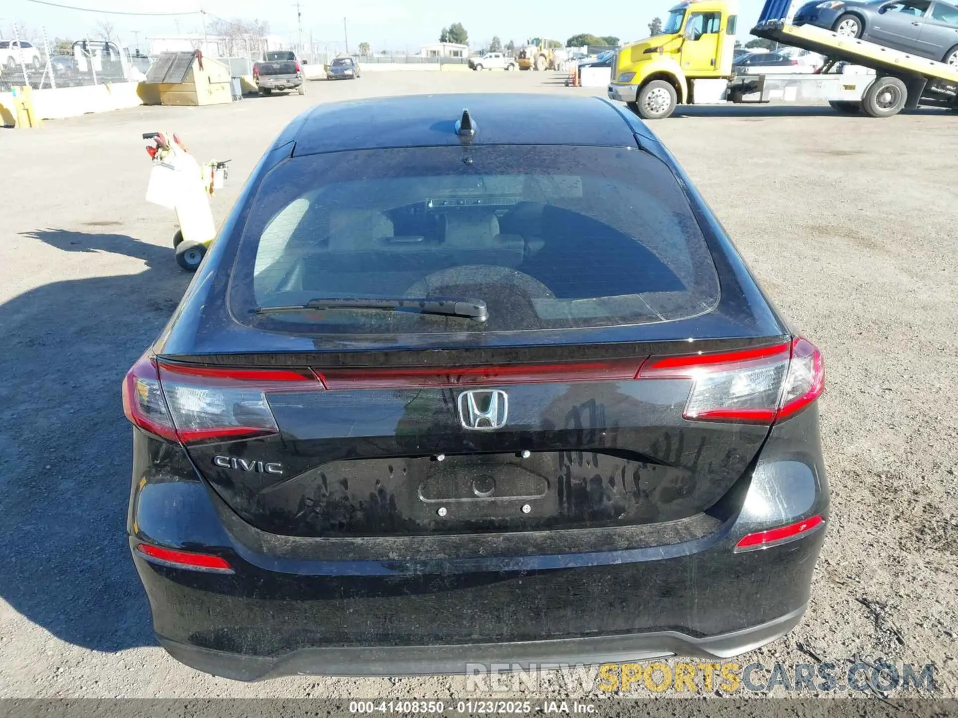 15 fotografías del automóvil dañado 19XFL2H50PE022143 HONDA CIVIC 2023
