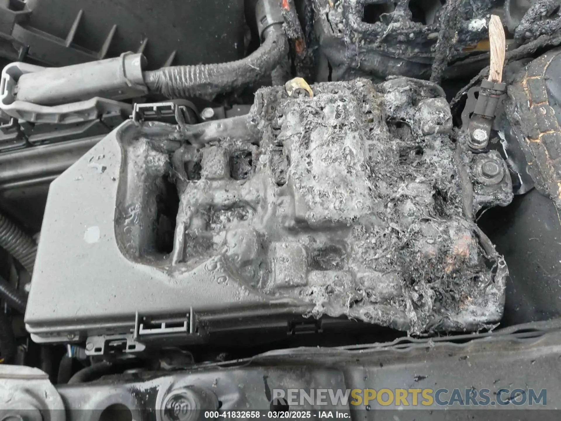 13 fotografías del automóvil dañado 19XFL2H57PE008837 HONDA CIVIC 2023