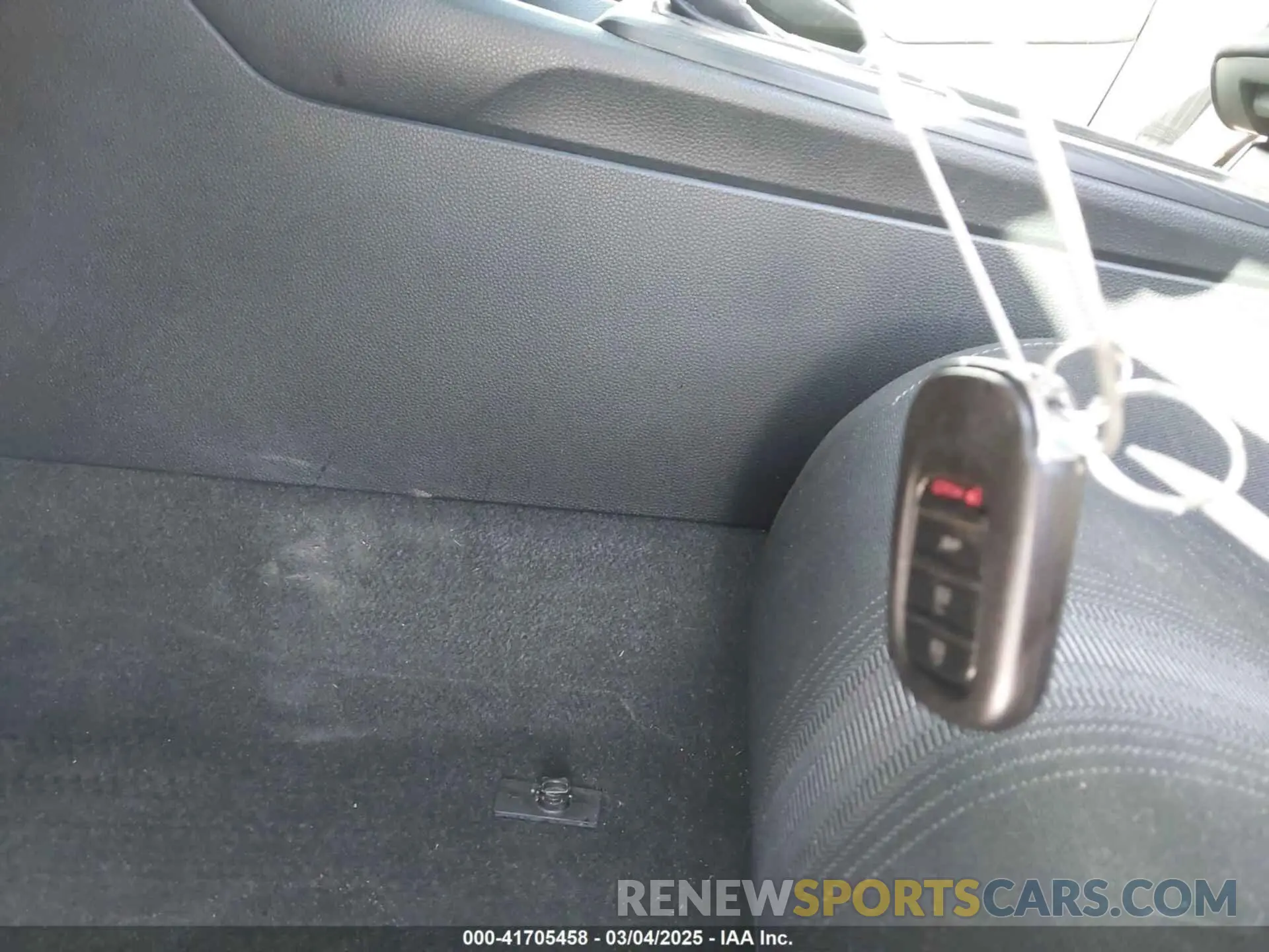 11 fotografías del automóvil dañado 19XFL2H57PE017716 HONDA CIVIC 2023