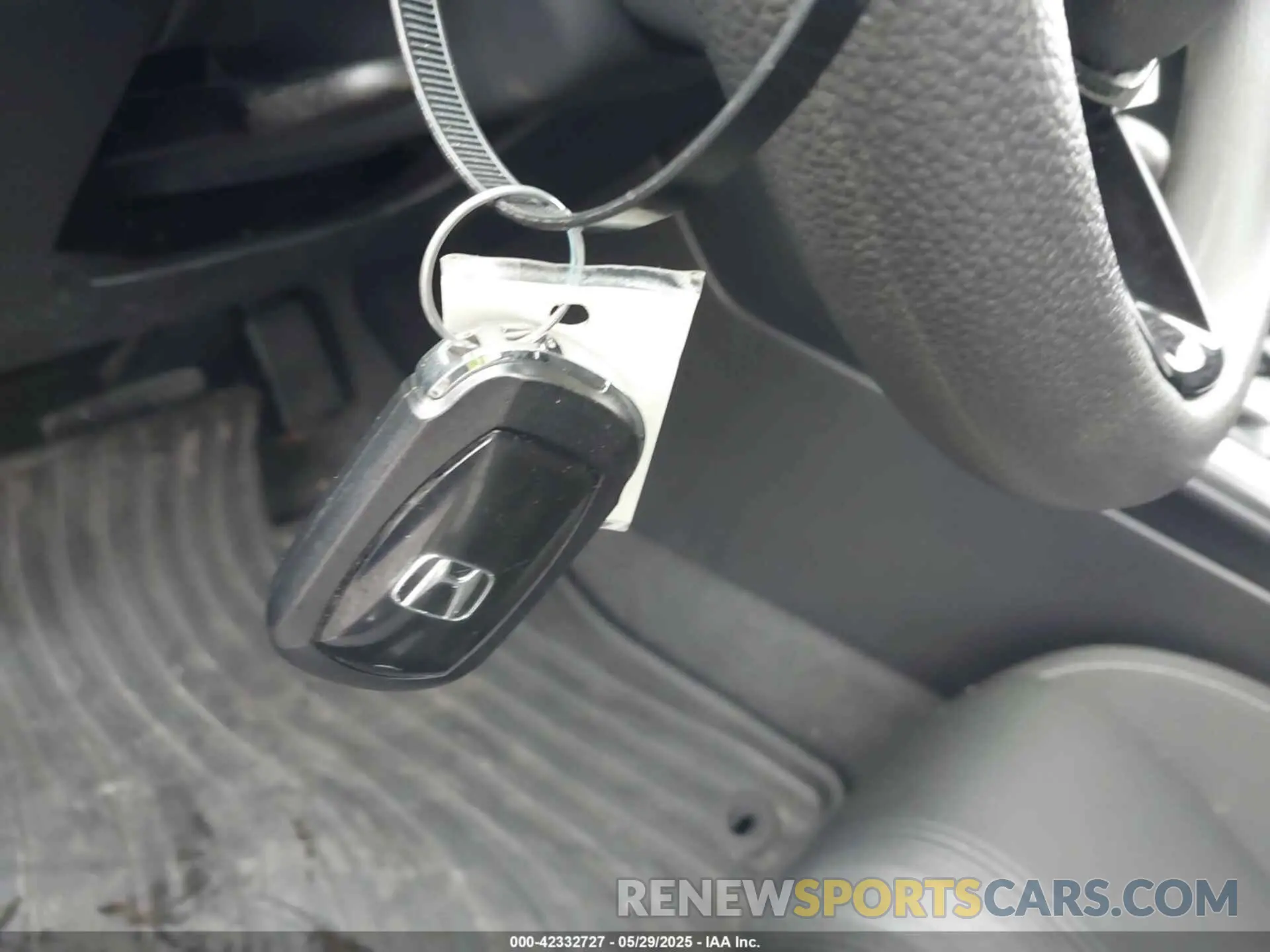 11 fotografías del automóvil dañado 19XFL2H58PE012640 HONDA CIVIC 2023