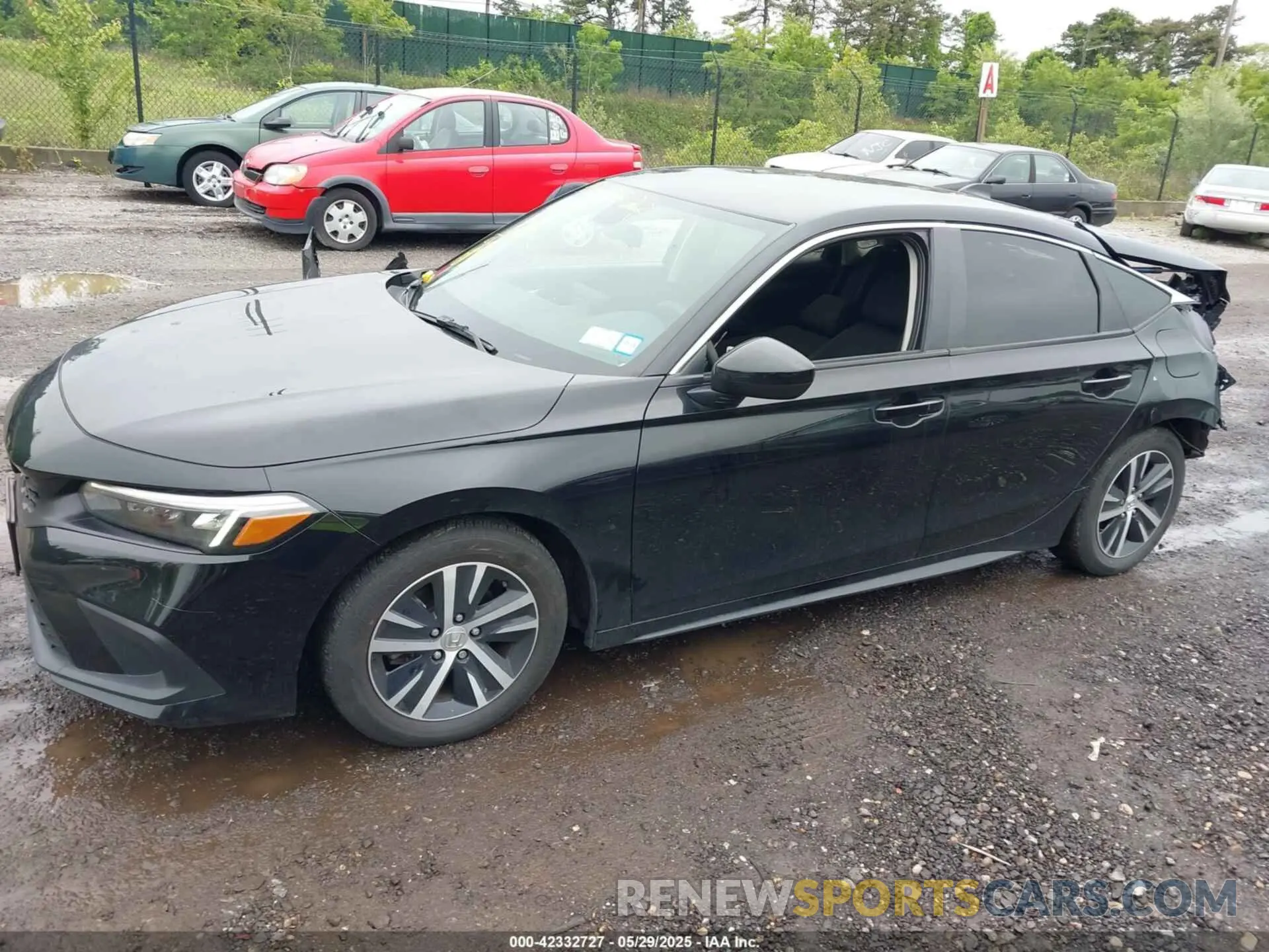14 fotografías del automóvil dañado 19XFL2H58PE012640 HONDA CIVIC 2023