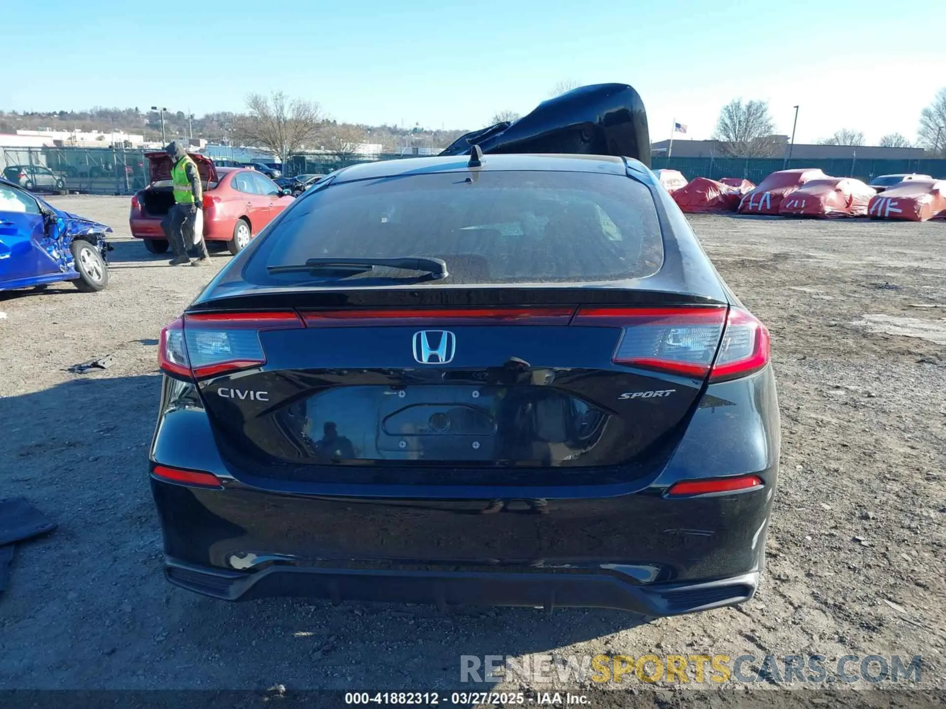 16 fotografías del automóvil dañado 19XFL2H80PE006471 HONDA CIVIC 2023