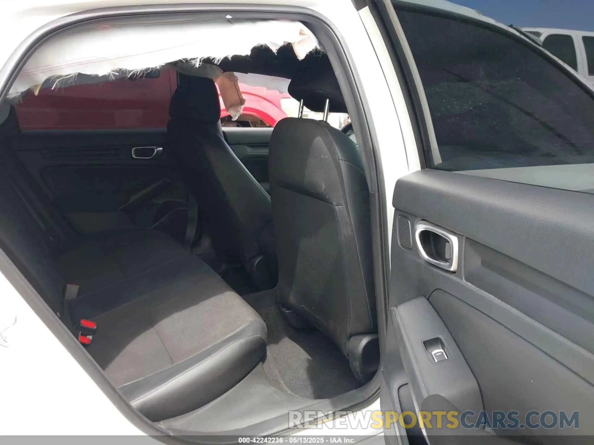 8 fotografías del automóvil dañado 19XFL2H82PE019187 HONDA CIVIC 2023