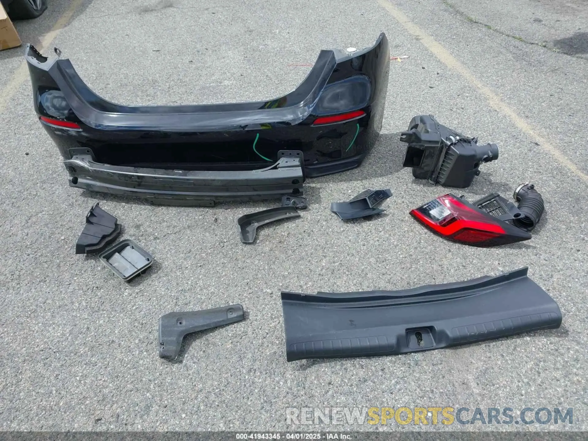 12 fotografías del automóvil dañado 19XFL2H82PE021151 HONDA CIVIC 2023