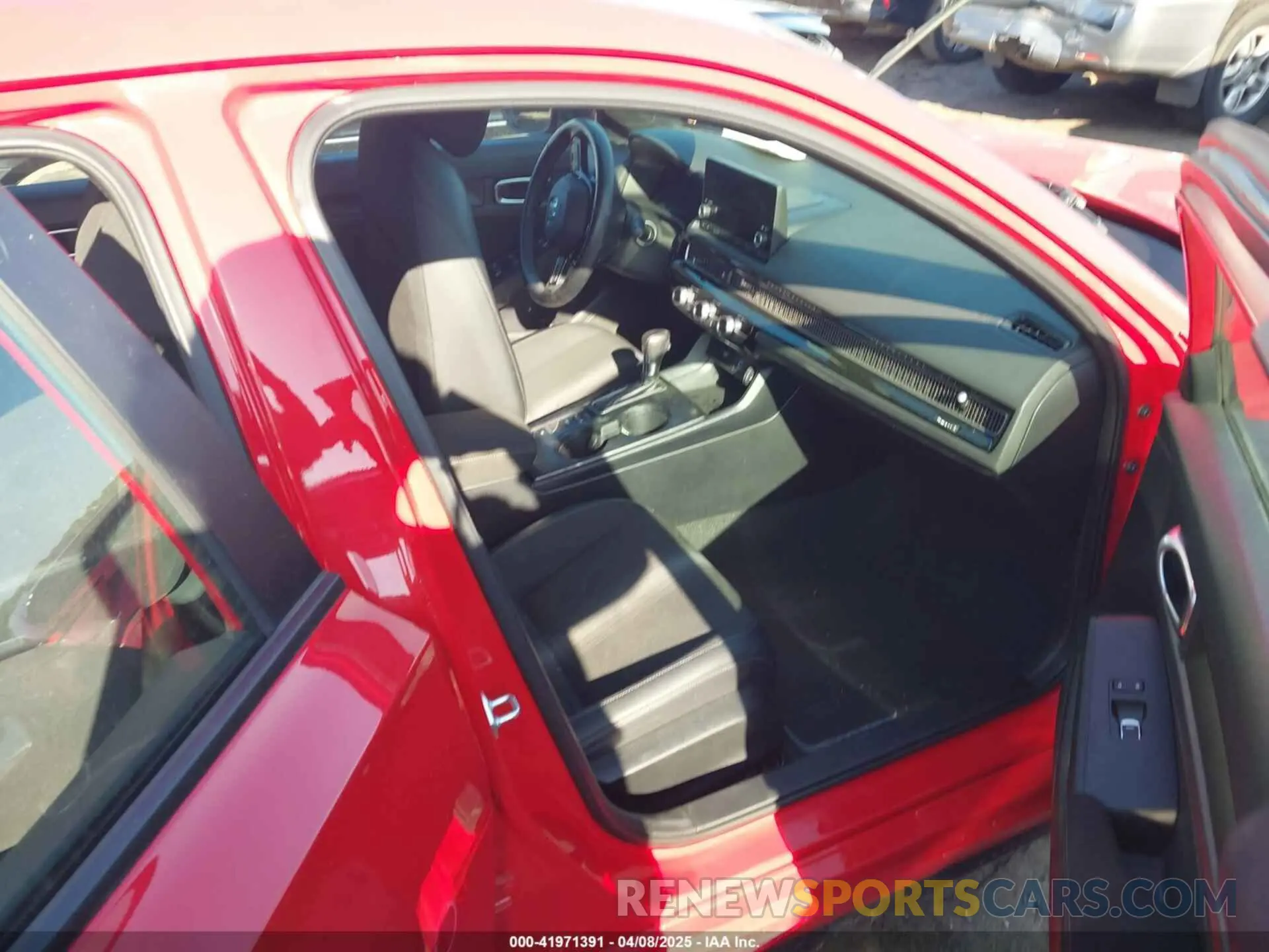 5 fotografías del automóvil dañado 19XFL2H83PE006044 HONDA CIVIC 2023