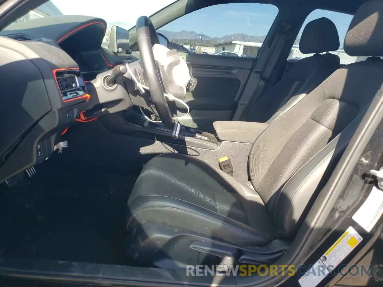 7 fotografías del automóvil dañado 19XFL2H83PE007386 HONDA CIVIC 2023